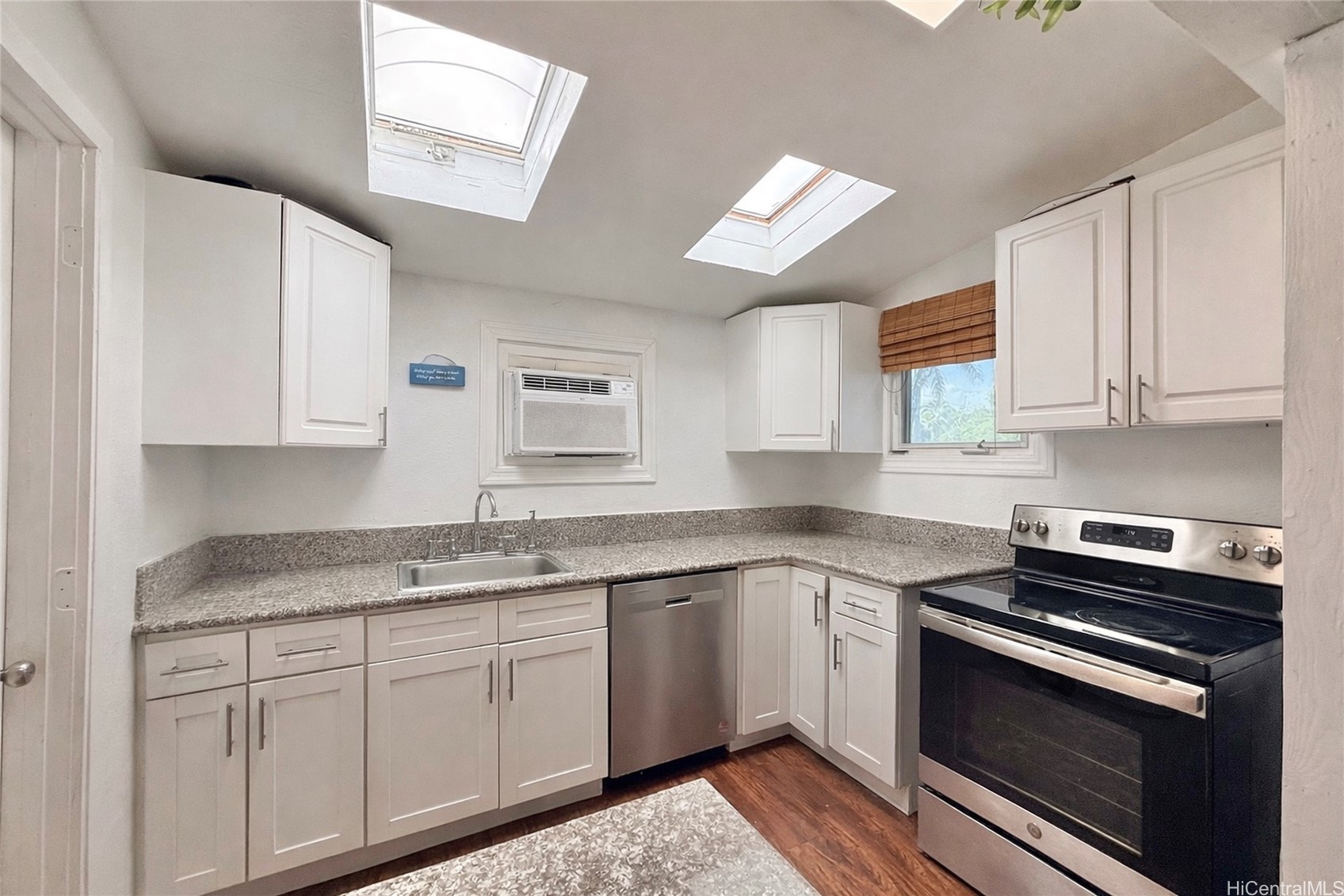 151 Alala Road Property Photo 23