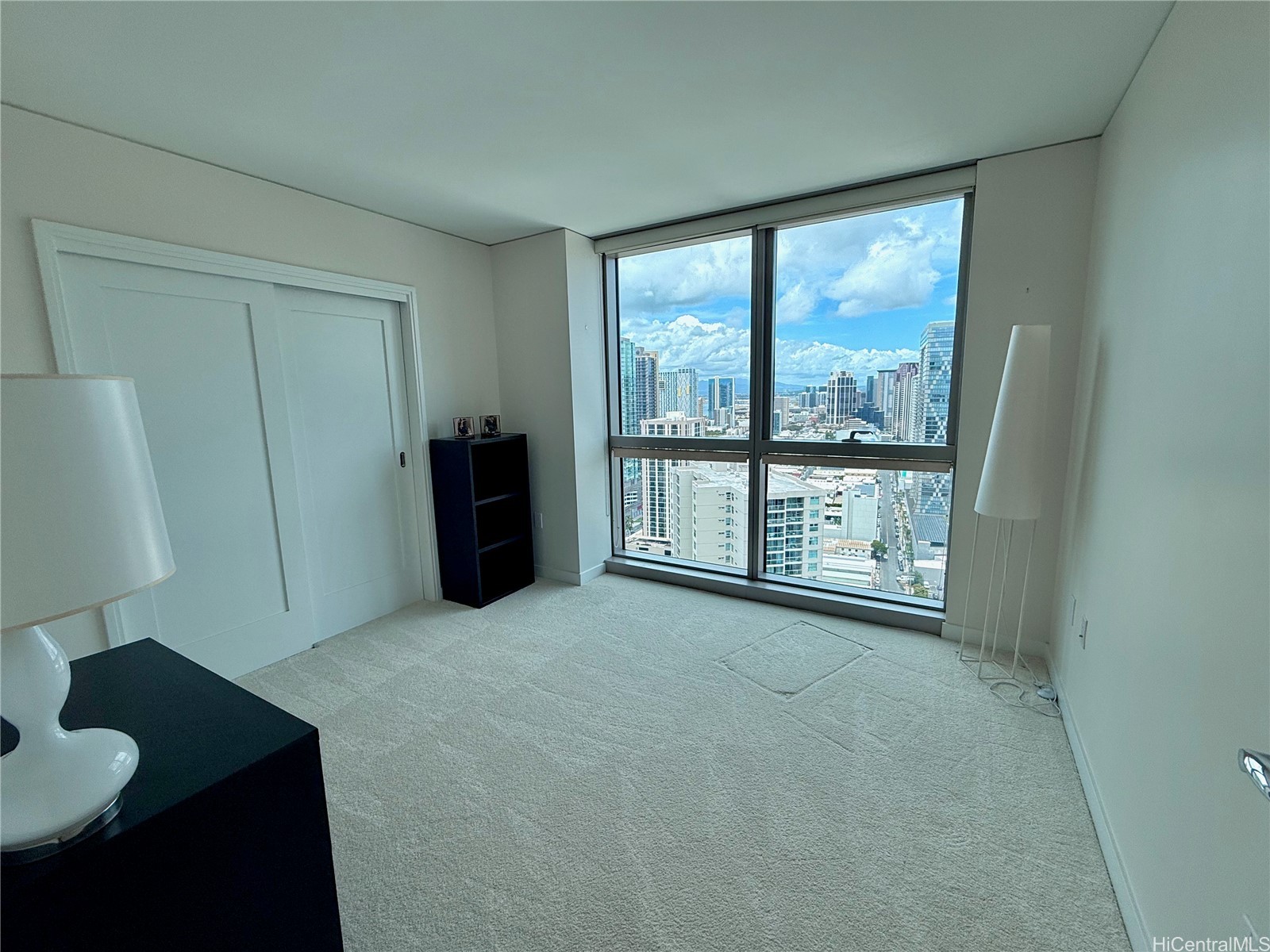 1177 Queen Street 3501 Property Photo 7