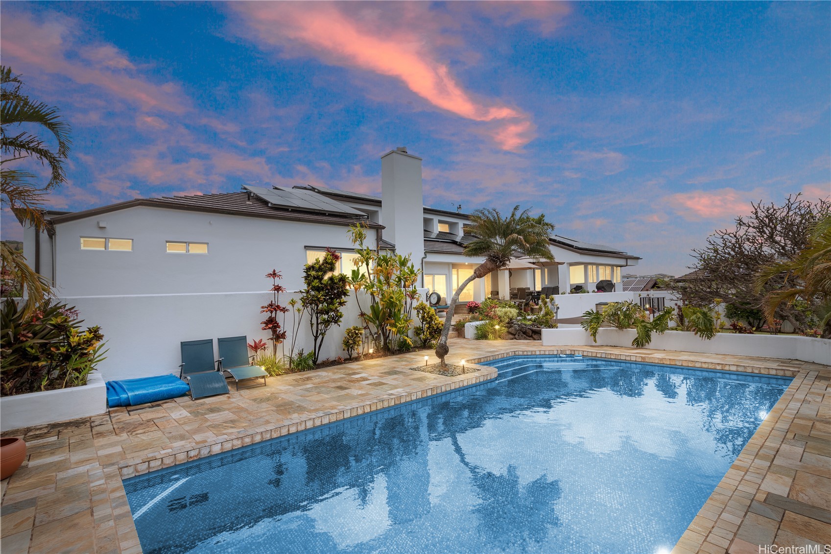 Waialae Iki Real Estate Listings