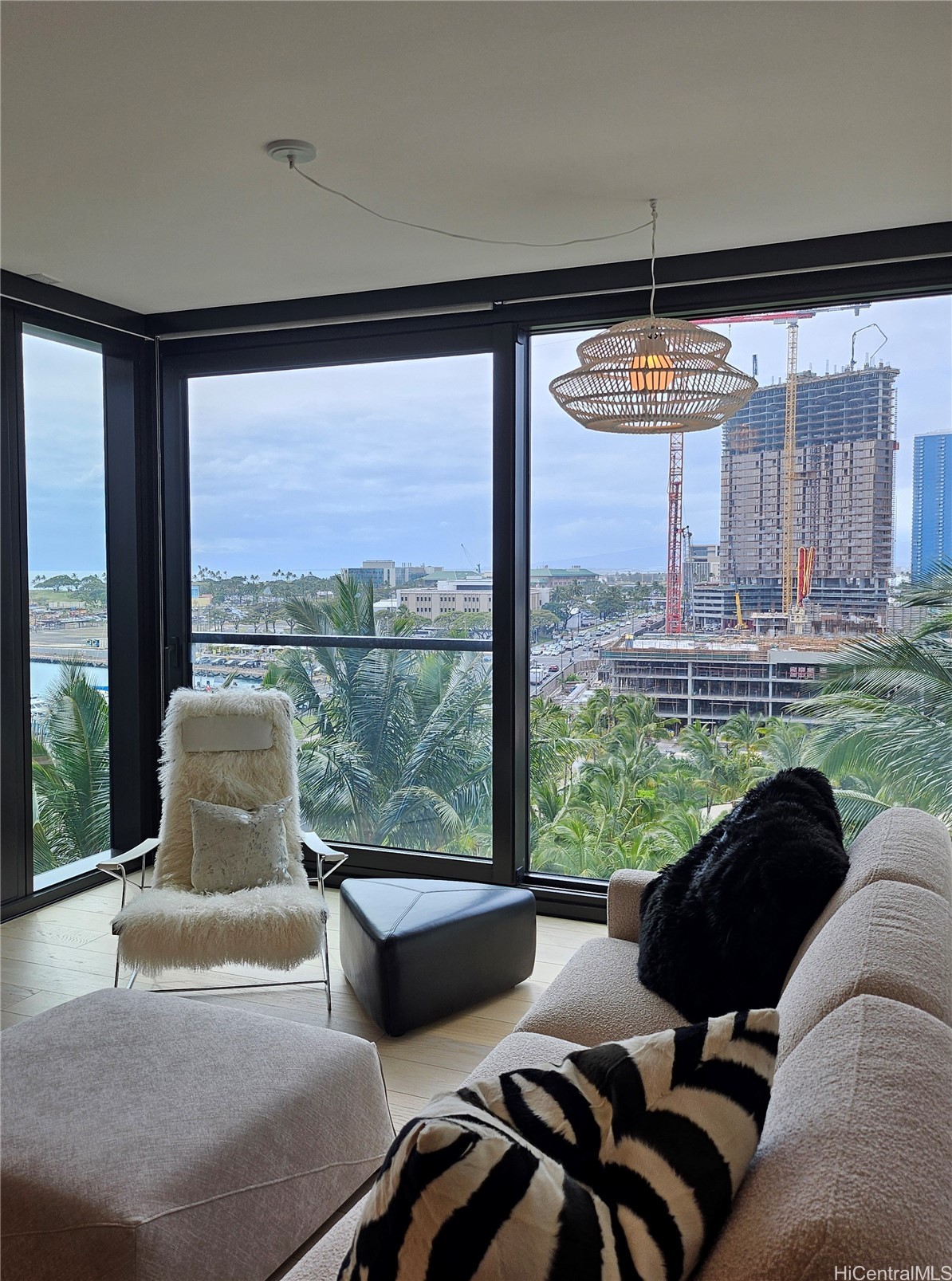 1100 Ala Moana Boulevard 805 Property Photo 3