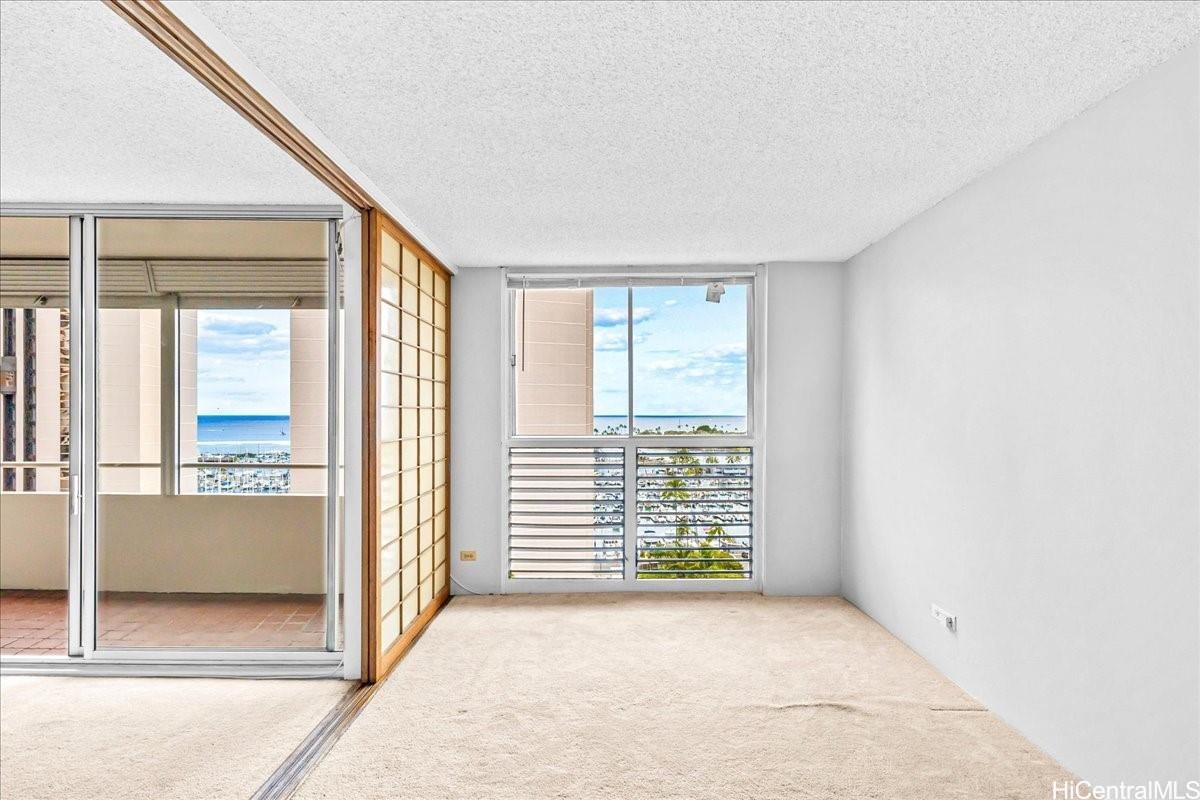1676 Ala Moana Boulevard 1303 Property Photo 12