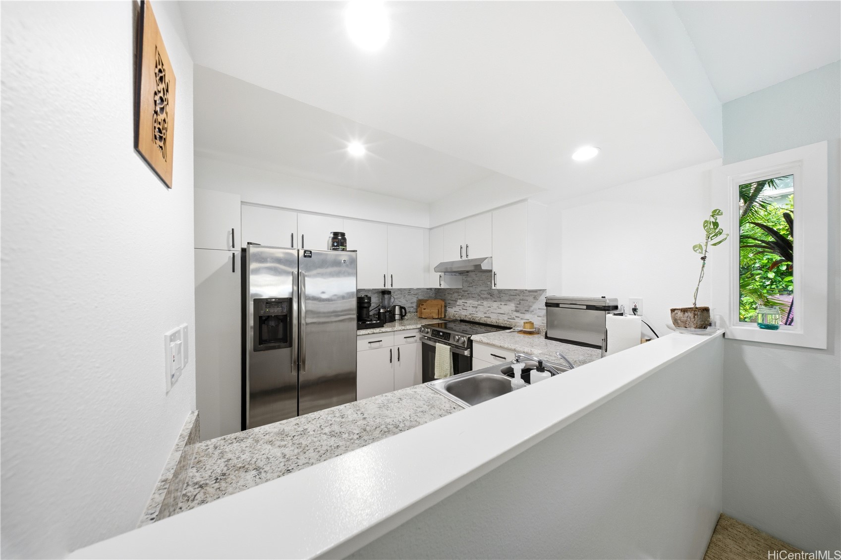 7007 Hawaii Kai Drive C16 Property Photo 12