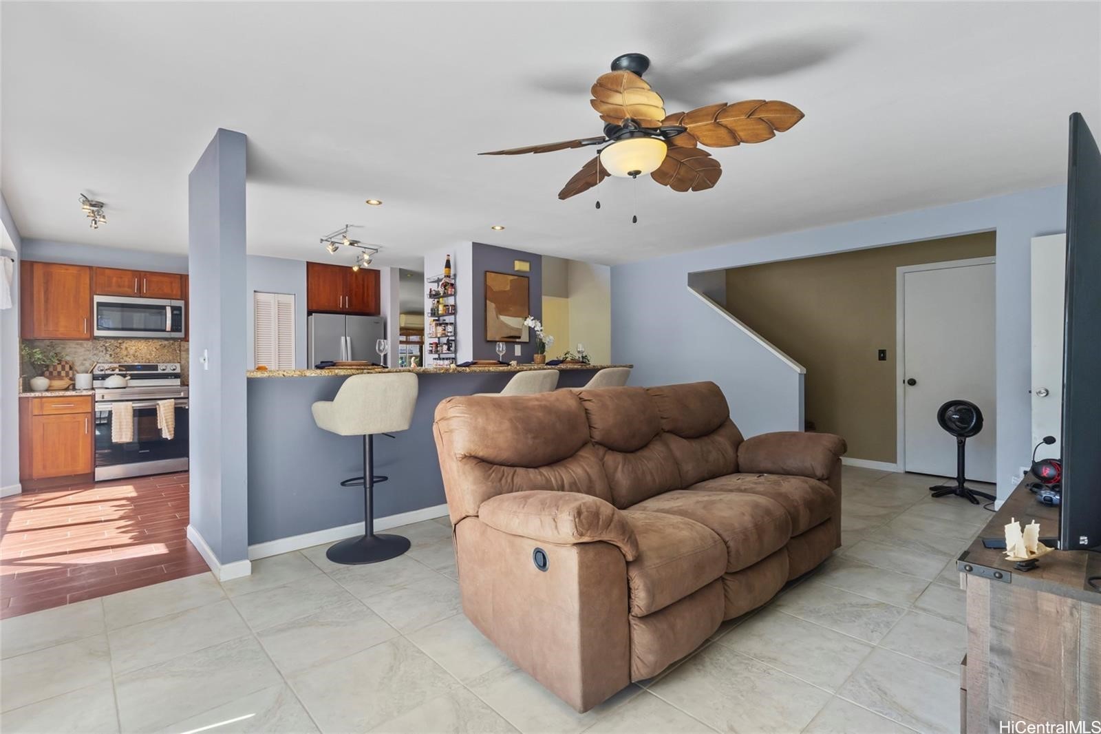 91-1015 Aawa Drive Property Photo 7