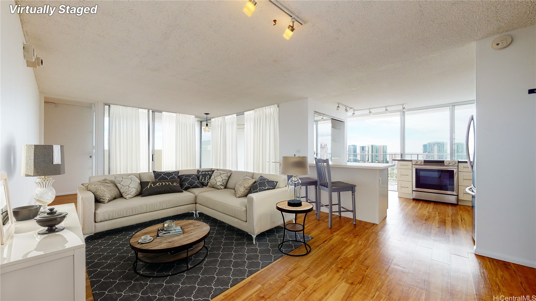 1425 Ward Avenue 23e Property Photo 1