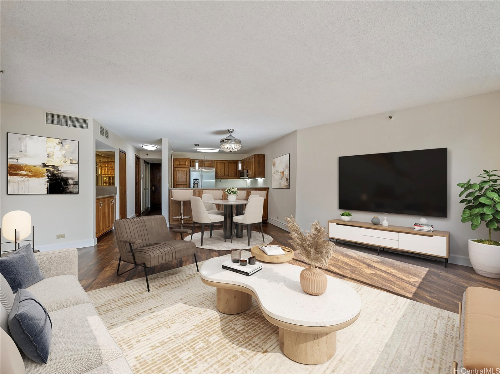 555 Hahaione Street 5e Property Photo 3