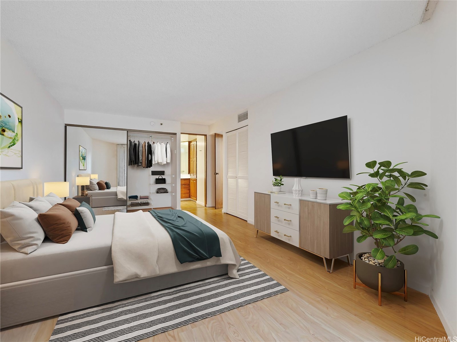 555 Hahaione Street 5e Property Photo 12