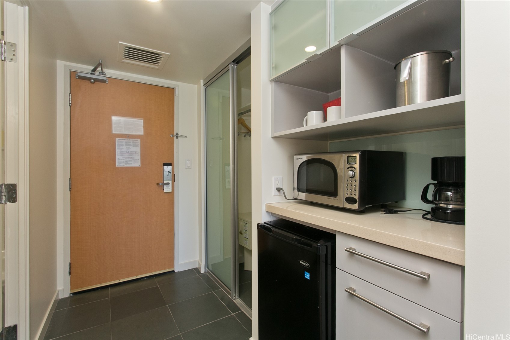 410 Atkinson Drive 3120 Property Photo 8