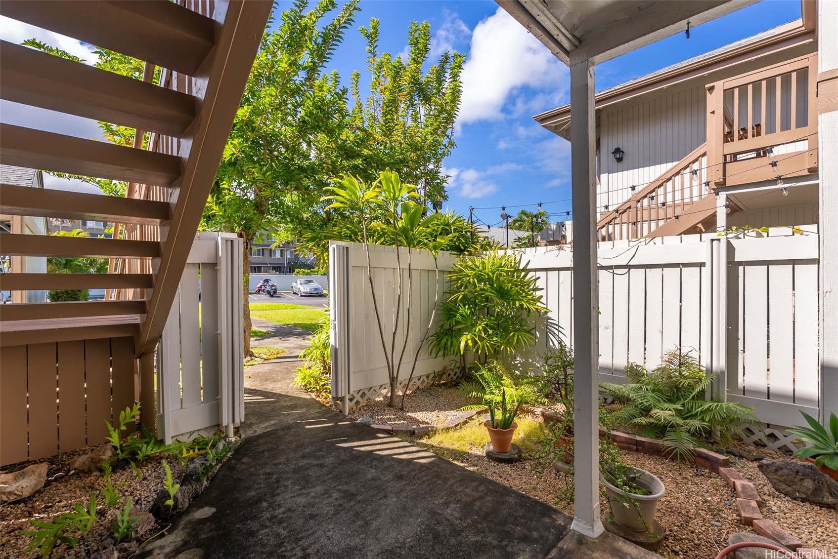 7007 Hawaii Kai Drive G12 Property Photo 2