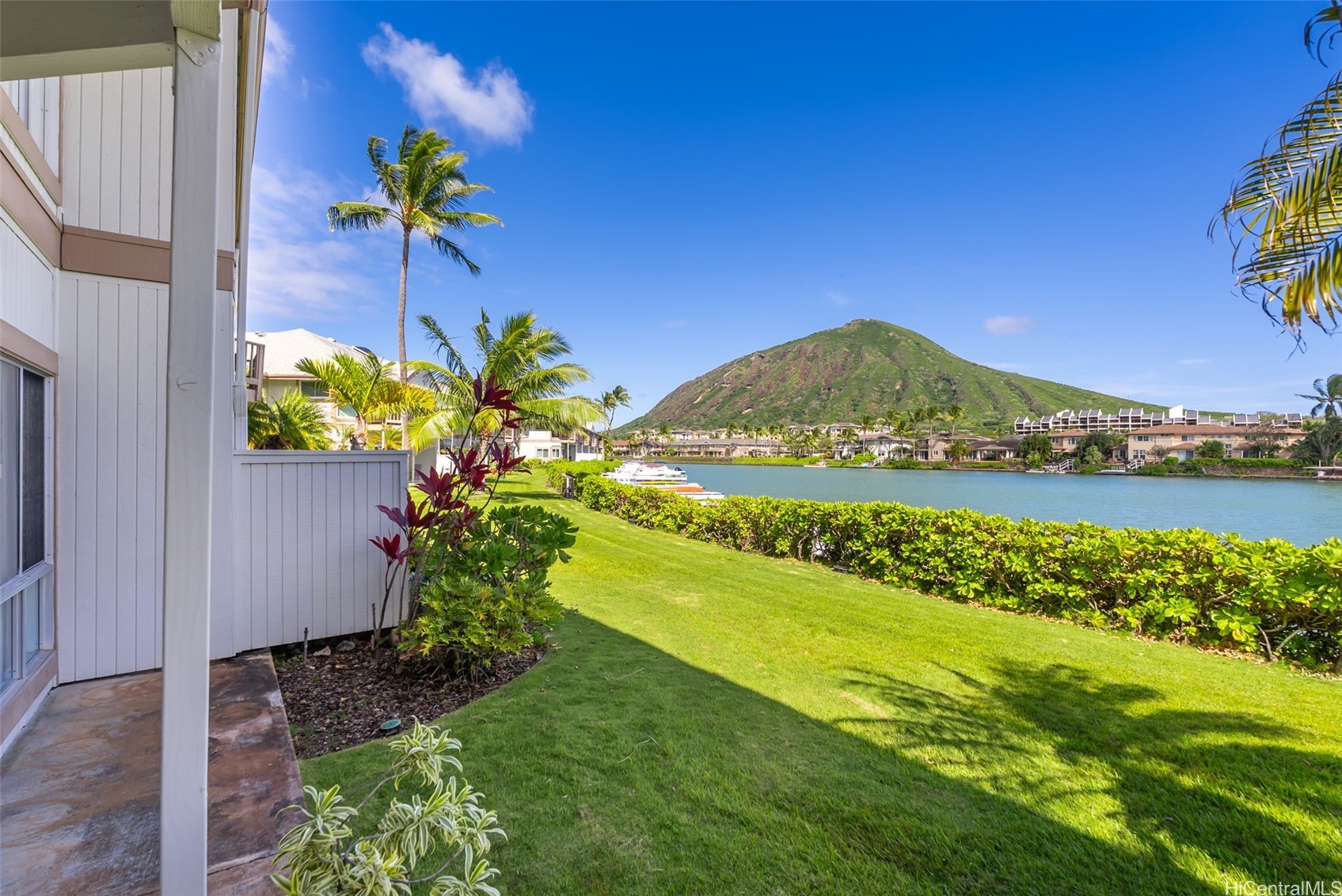 7007 Hawaii Kai Drive G12 Property Photo 3