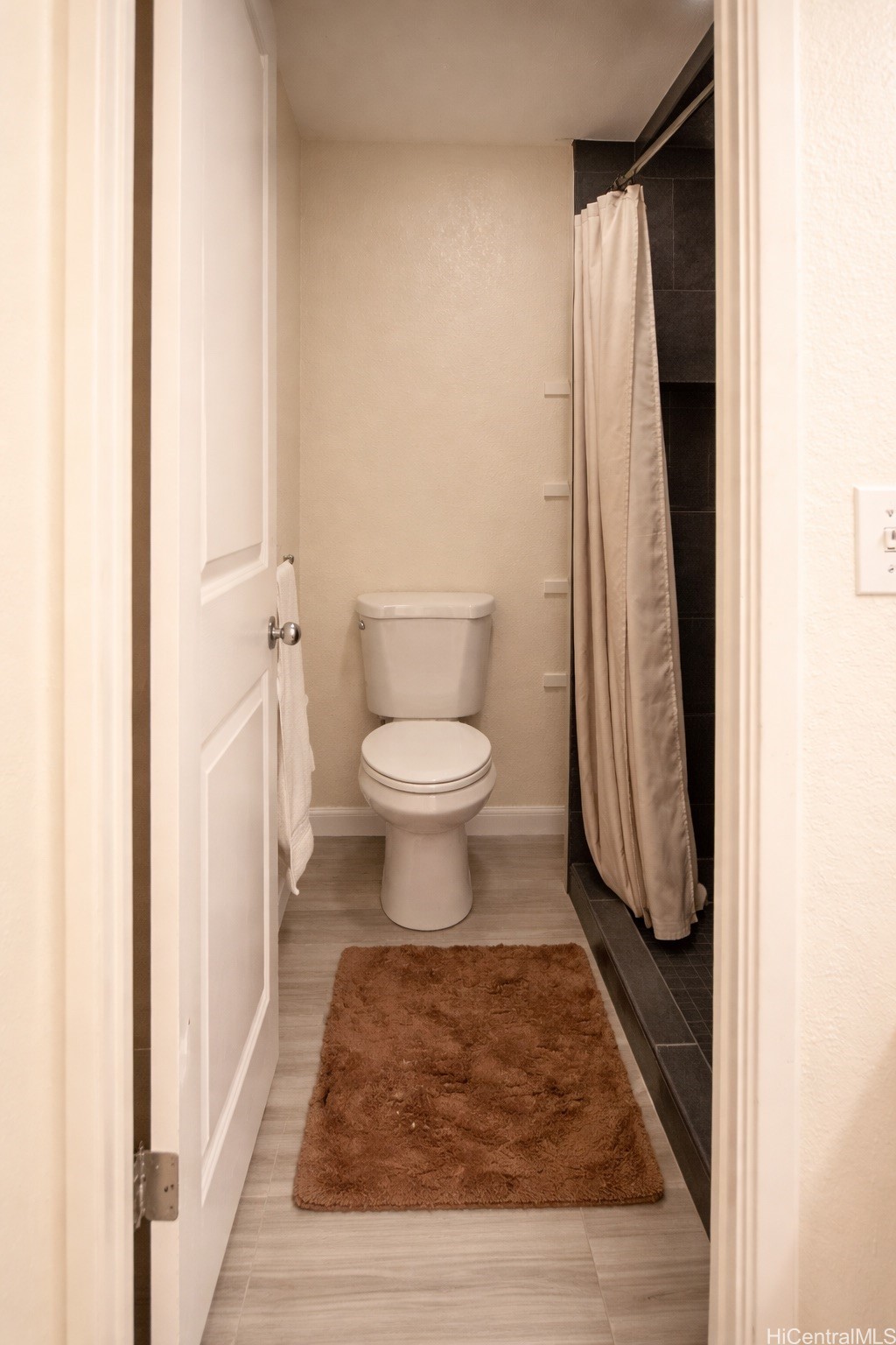 594 Mananai Place 21a Property Photo 13
