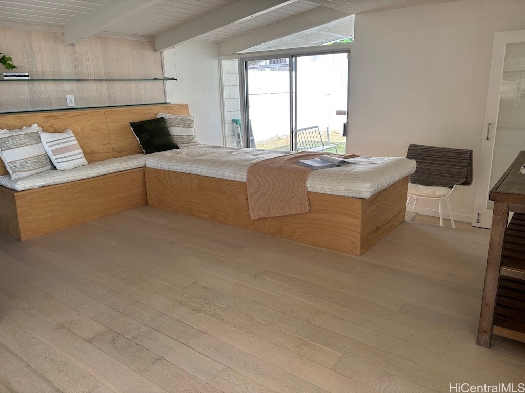 532 Portlock Road Property Photo 7