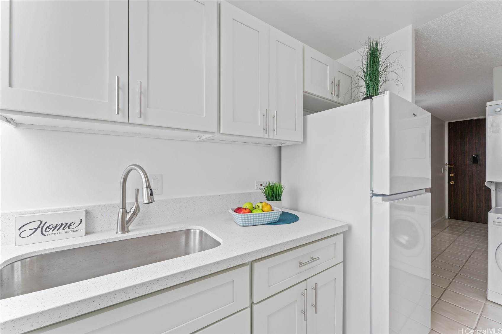 5210 Likini Street 1201 Property Photo 6