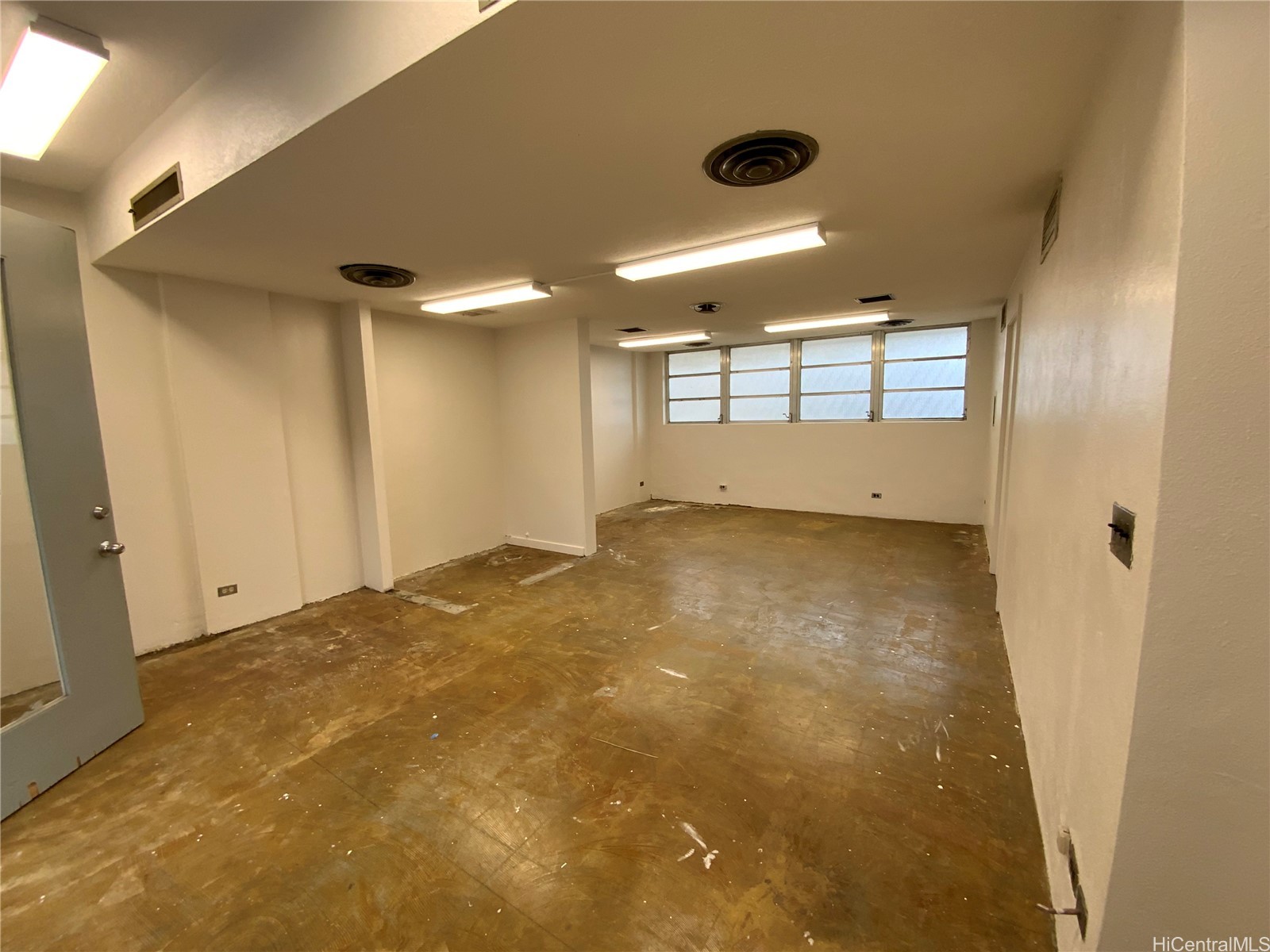 1741 Nuuanu Avenue Property Photo 9
