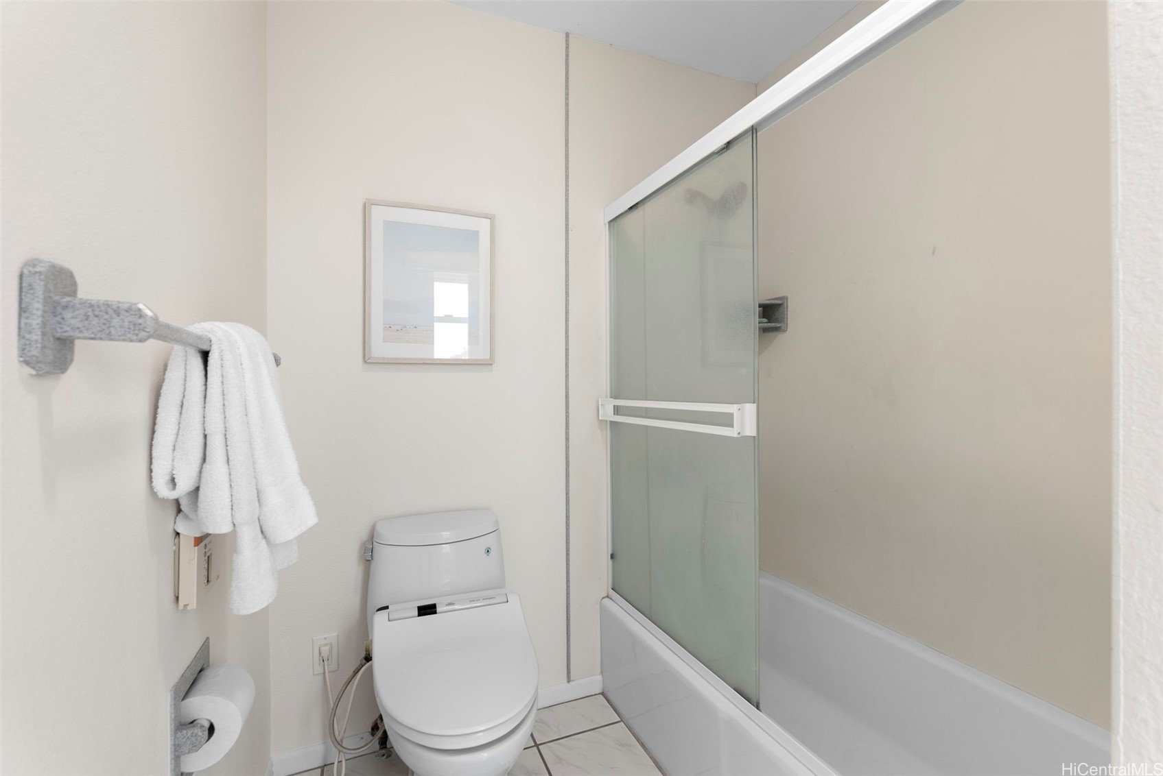 1025 Hanohano Way Property Photo 17