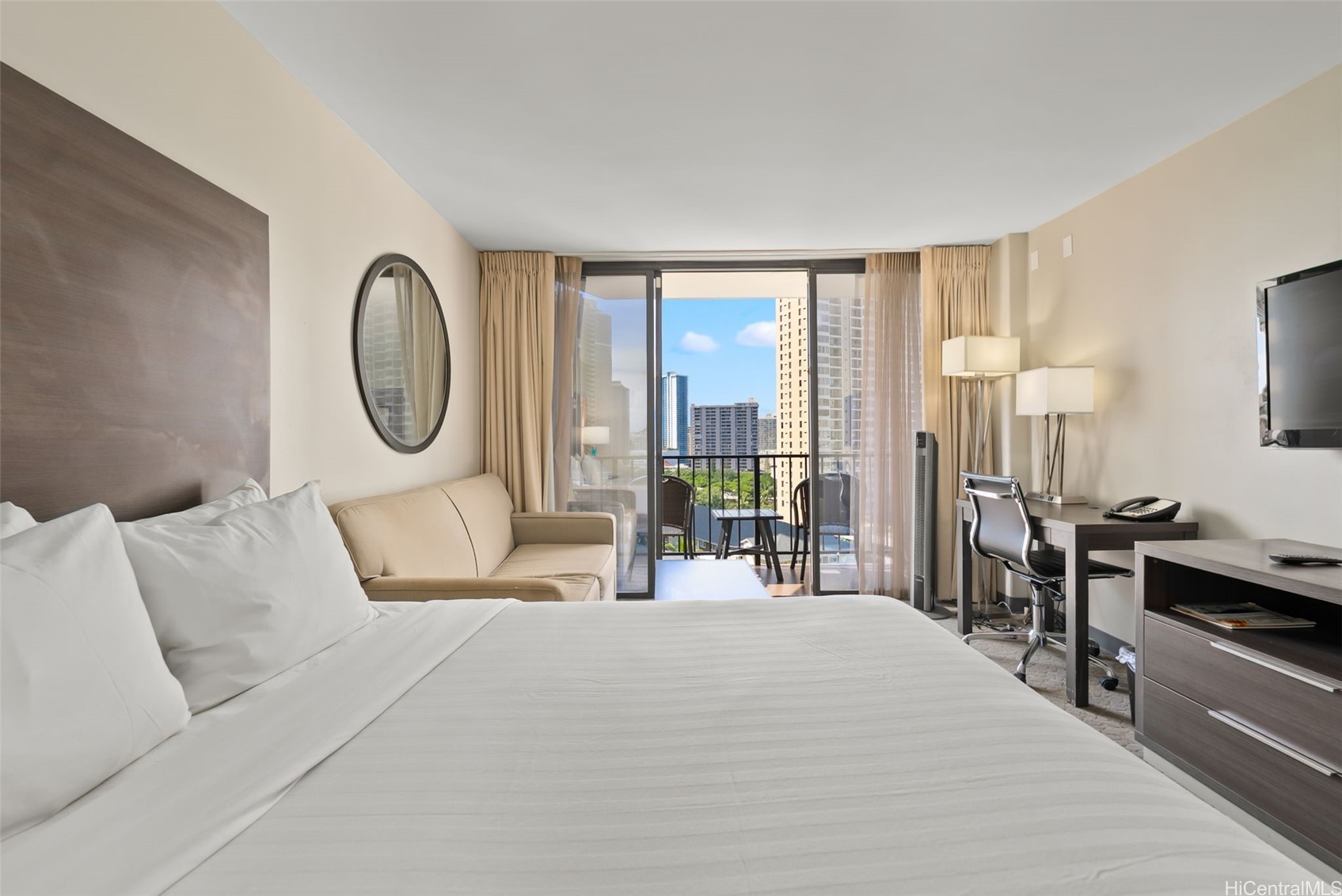 1850 Ala Moana Boulevard 819 Property Photo 2