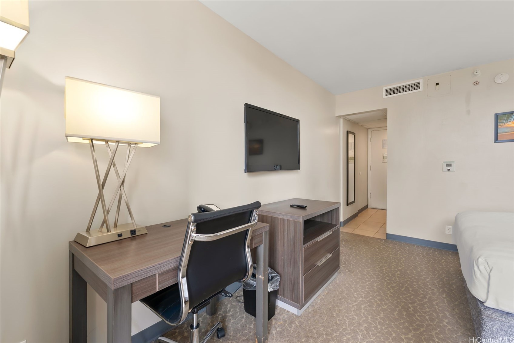 1850 Ala Moana Boulevard 819 Property Photo 7
