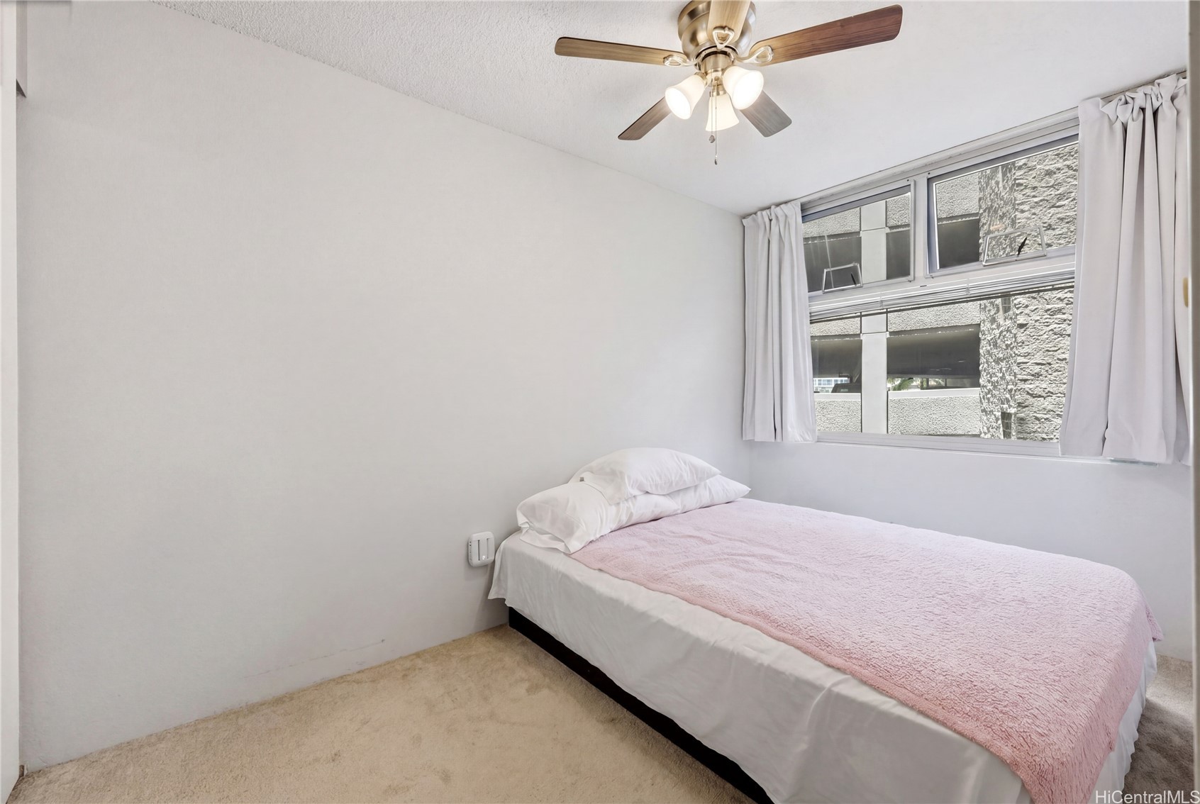 1448 Young Street 304 Property Photo 7