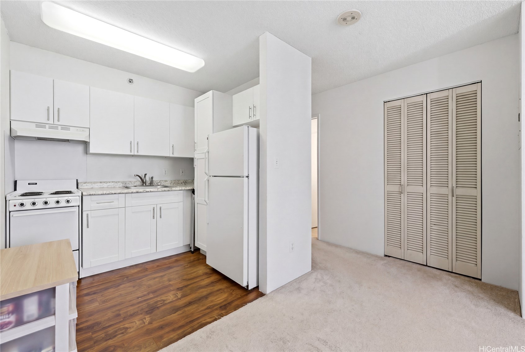 1448 Young Street 304 Property Photo 11