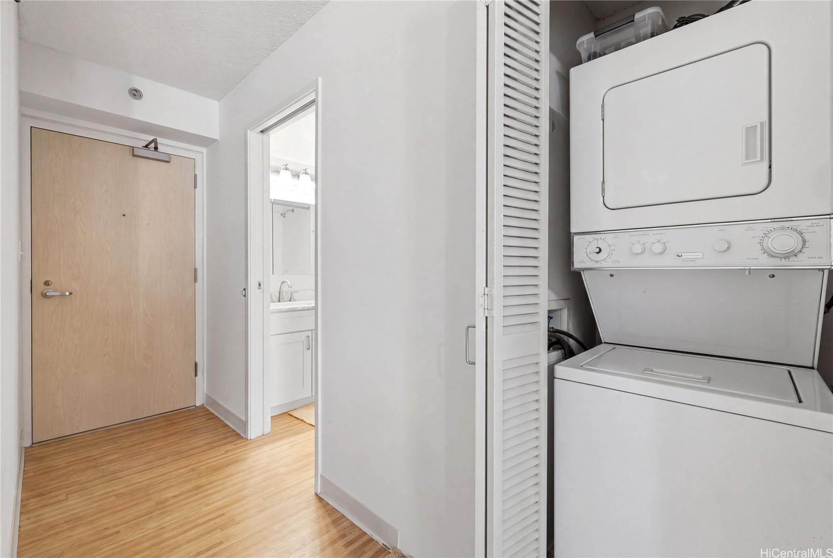 1448 Young Street 304 Property Photo 13
