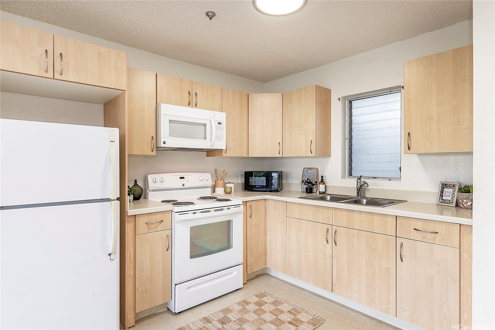 95-1050 Makaikai Street 11e Property Photo 7