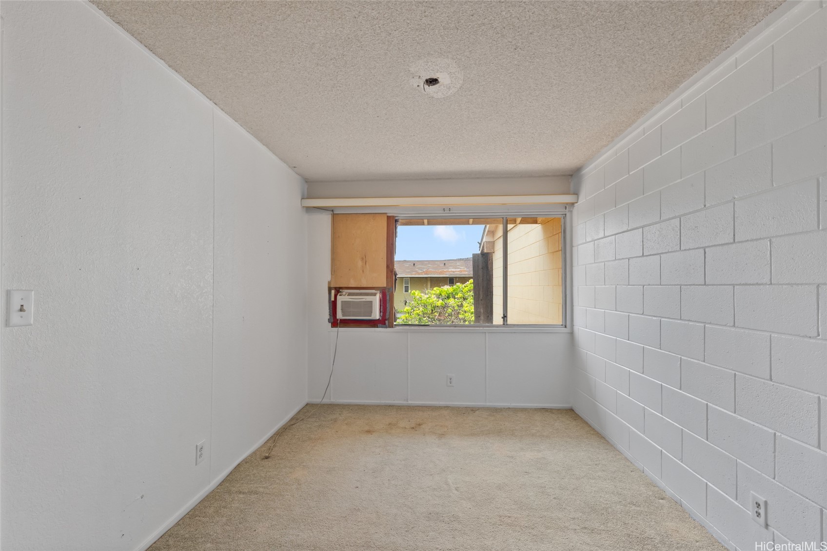 85-128 Ala Walua Street B Property Photo 10