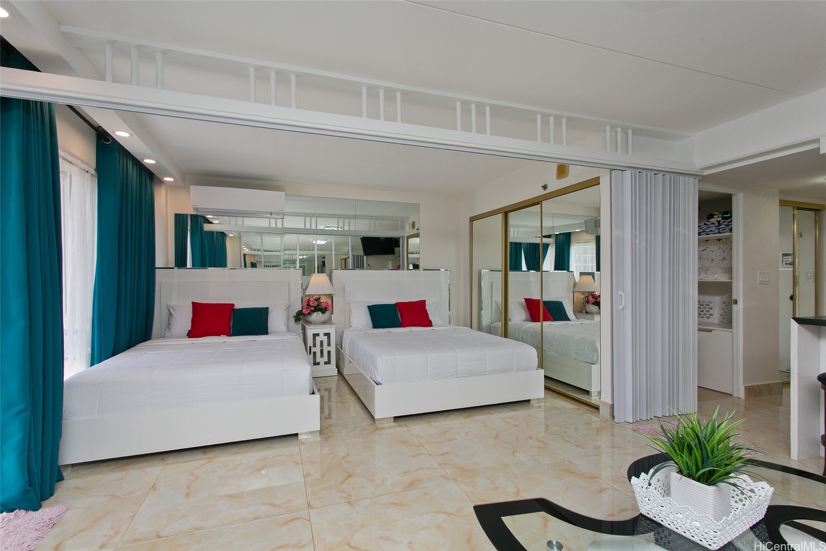 1777 Ala Moana Boulevard 2142 Property Photo 4