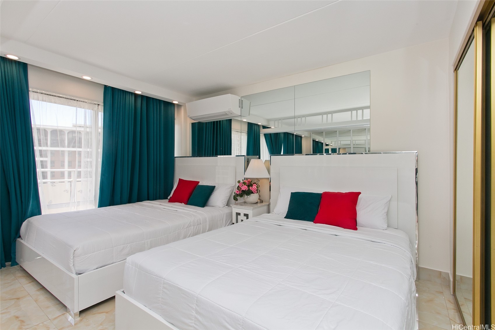 1777 Ala Moana Boulevard 2142 Property Photo 6