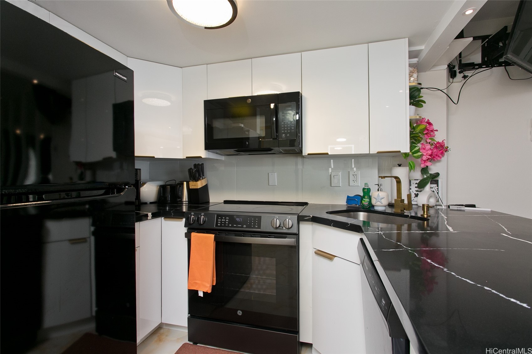 1777 Ala Moana Boulevard 2142 Property Photo 9