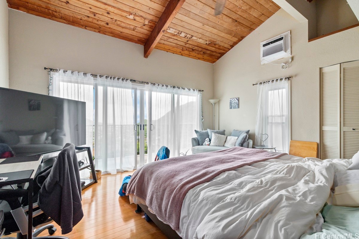 928 Puuomao Place Property Photo 12