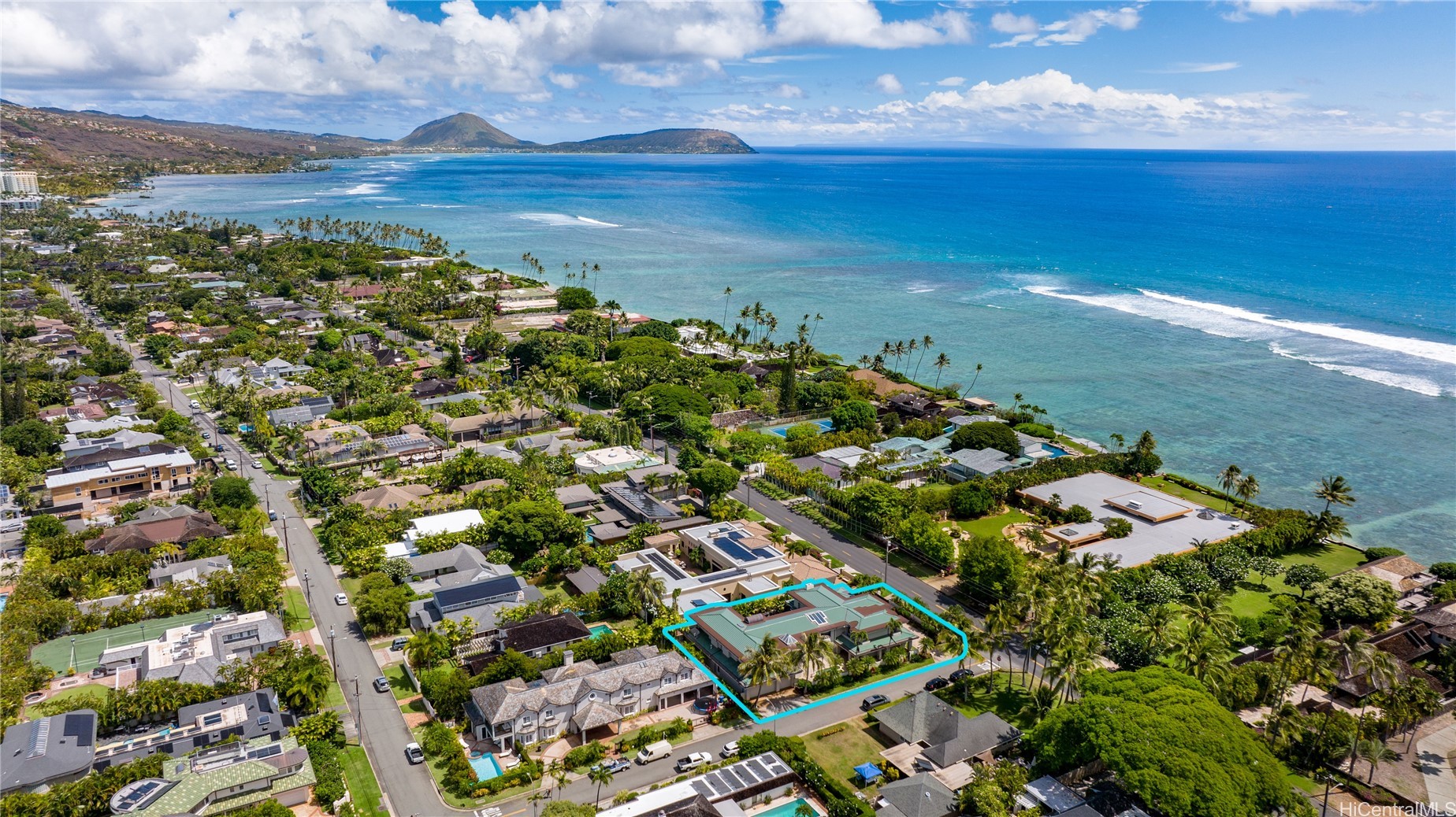 4504 Kahala Avenue Property Photo 1