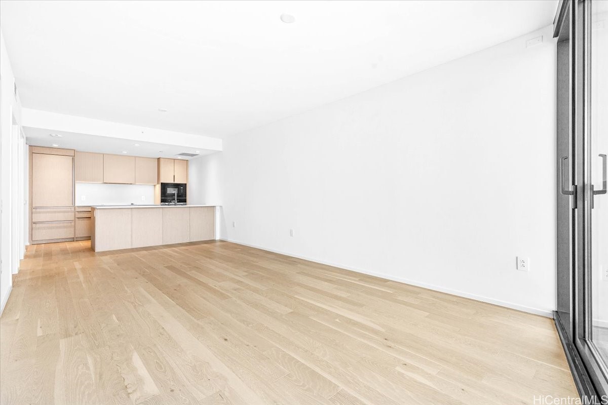 333 Ward Avenue 3701 Property Photo 16