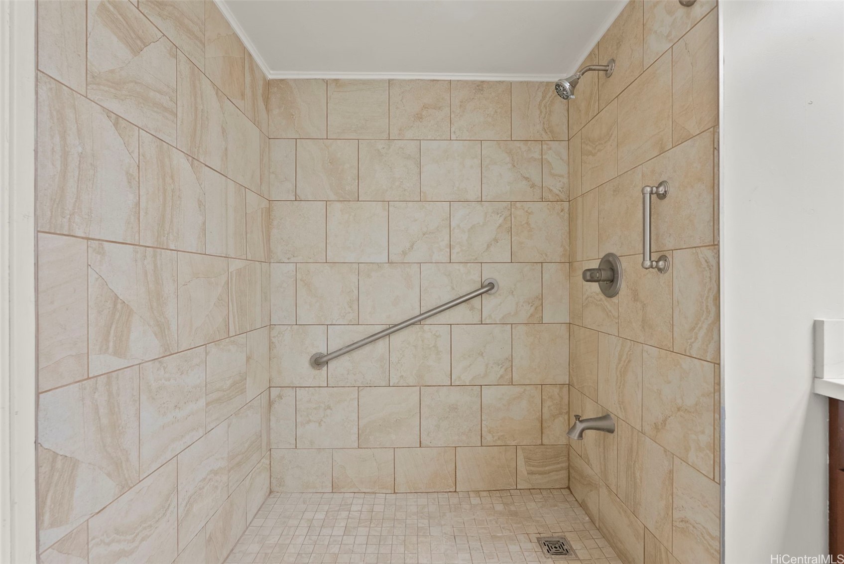 84-740 Kili Drive 330 Property Photo 14