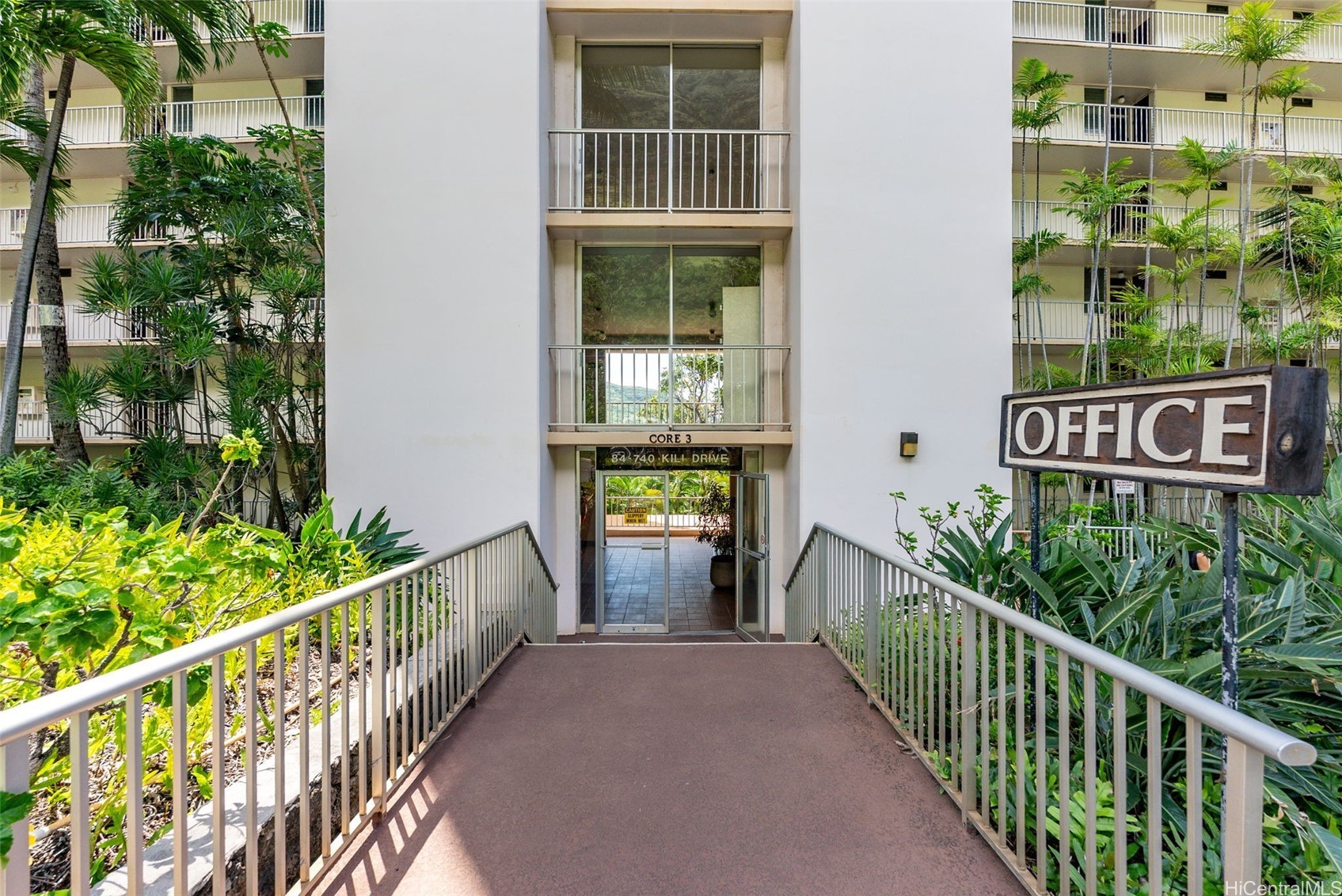 84-740 Kili Drive 330 Property Photo 18