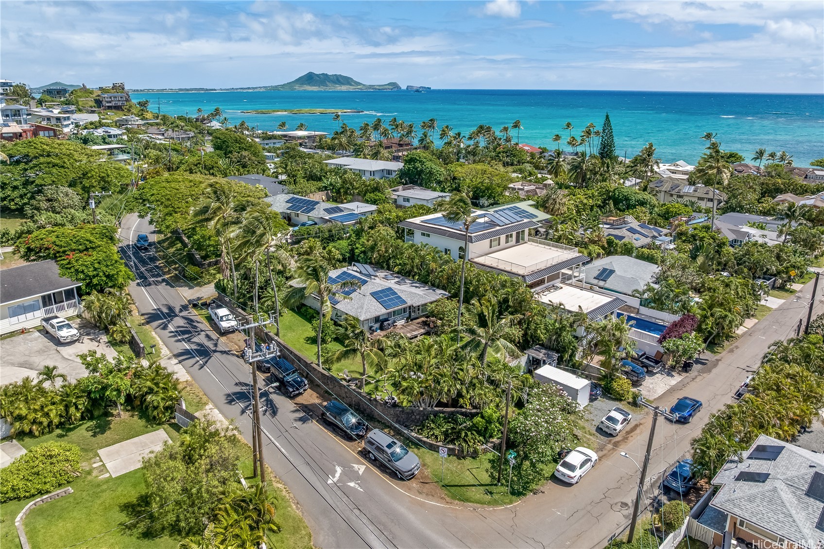 150 Kaelepulu Drive Property Photo 4