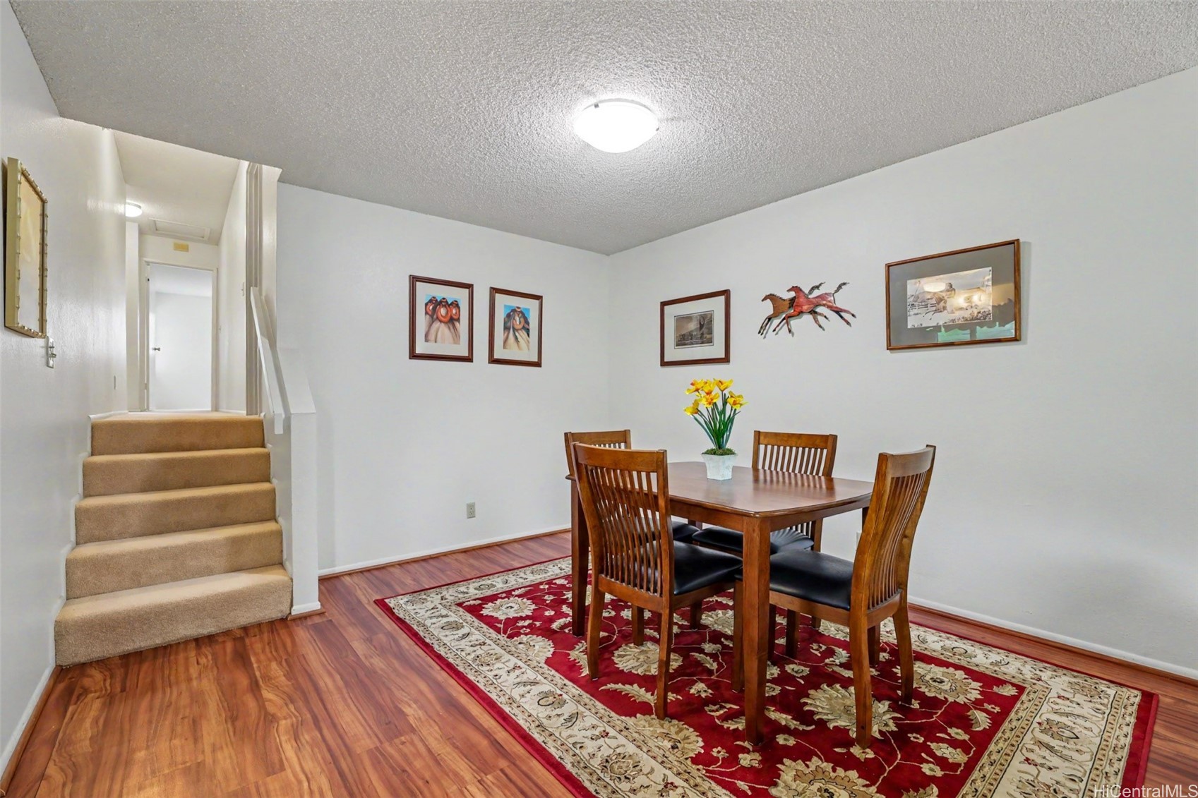 1402 Ohina Place Property Photo 8