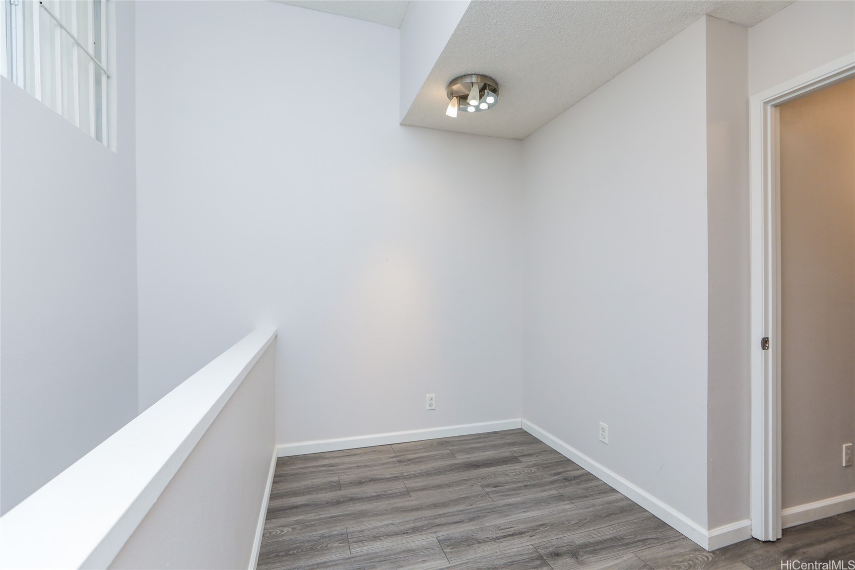 91-1025 Aawa Drive Property Photo 18