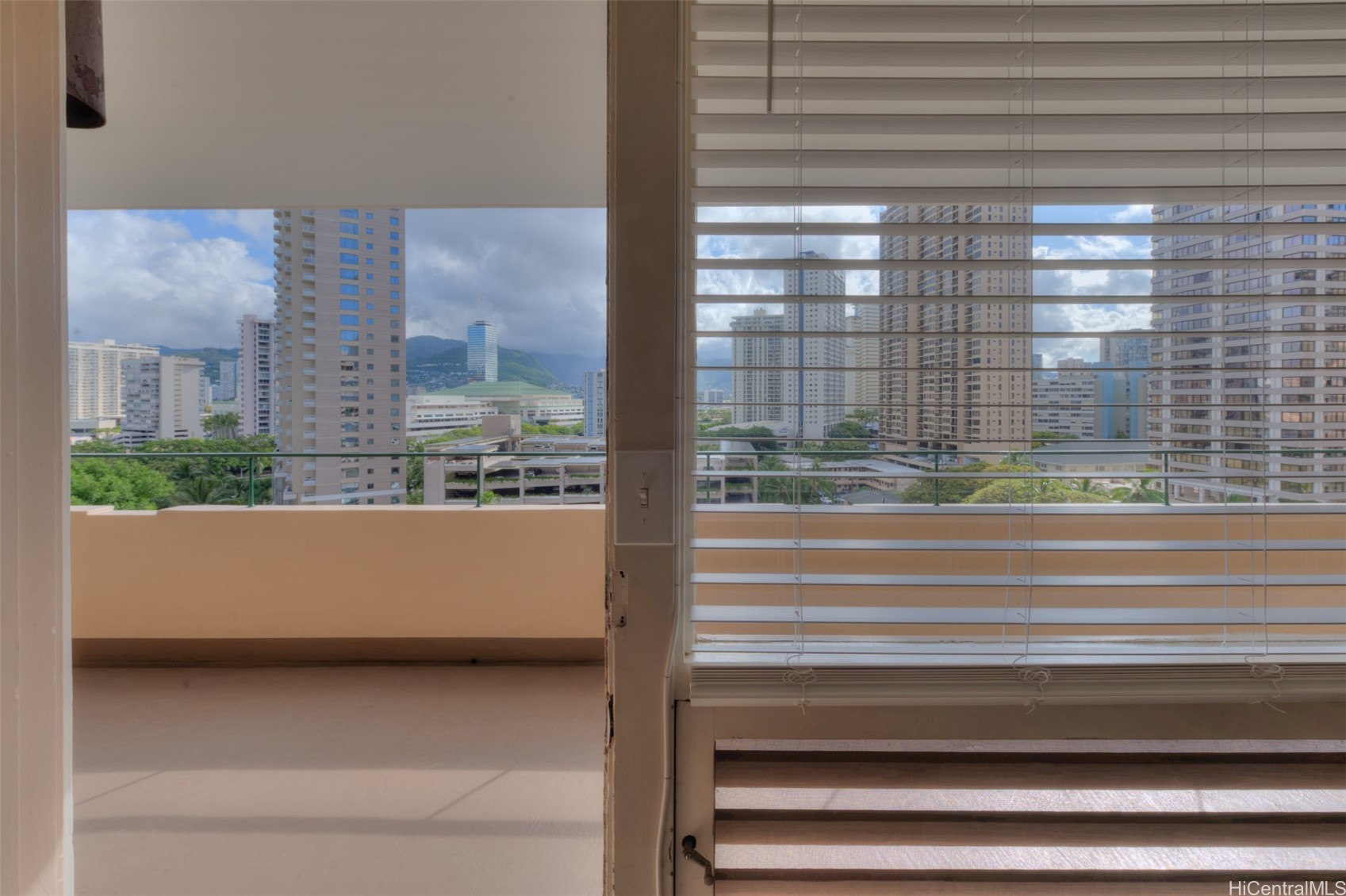 1720 Ala Moana Boulevard 1105b Property Photo 12