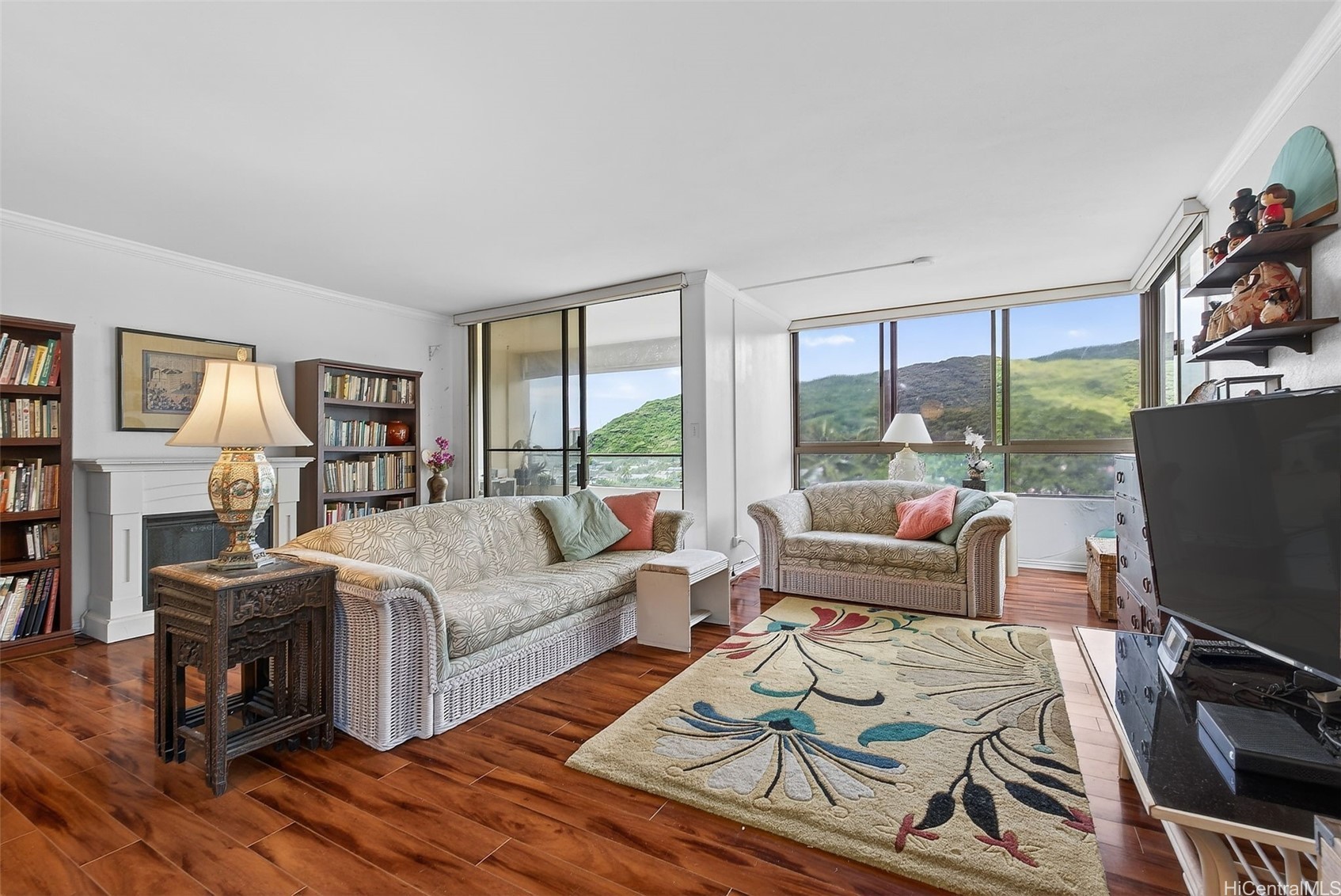 6770 Hawaii Kai Drive 401 Property Photo 2