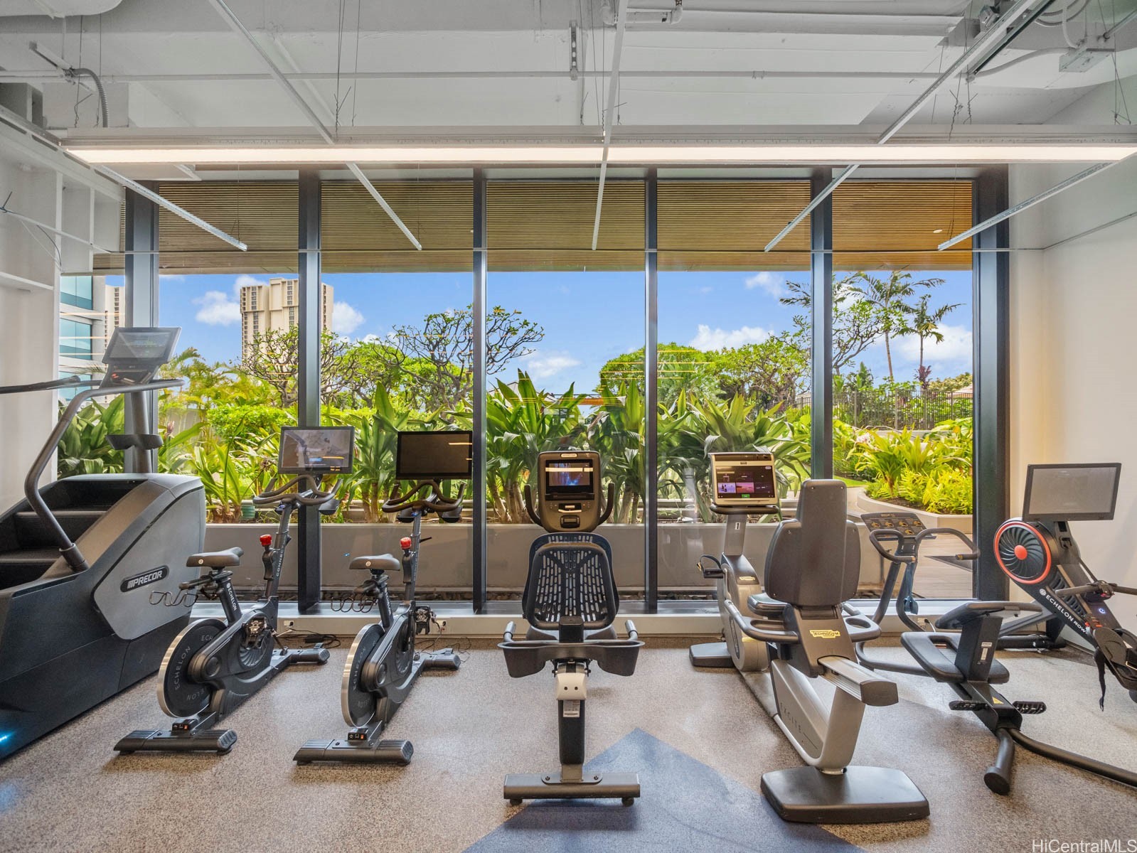 1555 Kapiolani Boulevard 914 Property Photo 16