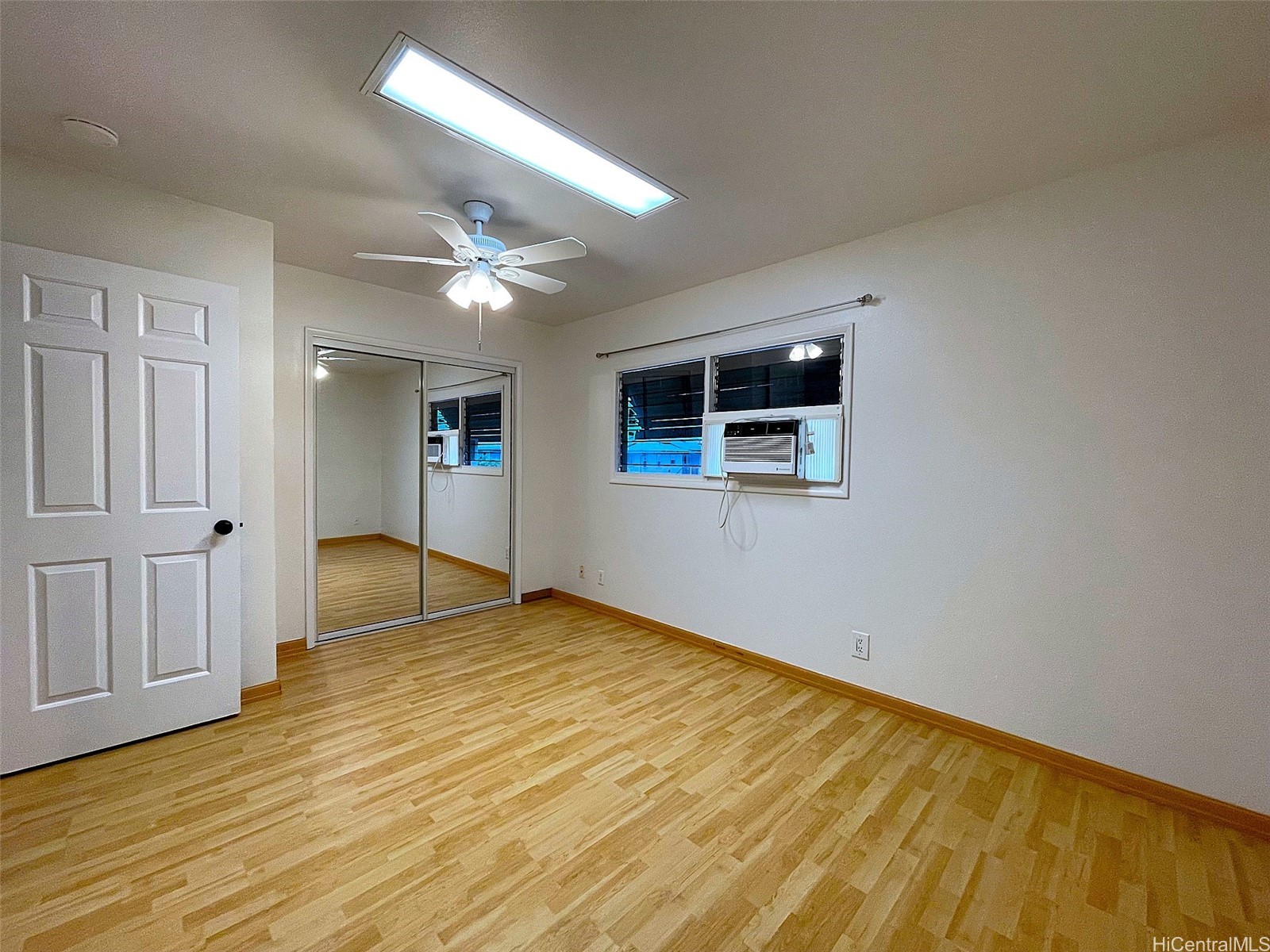 3117 Catherine Street Property Photo 11