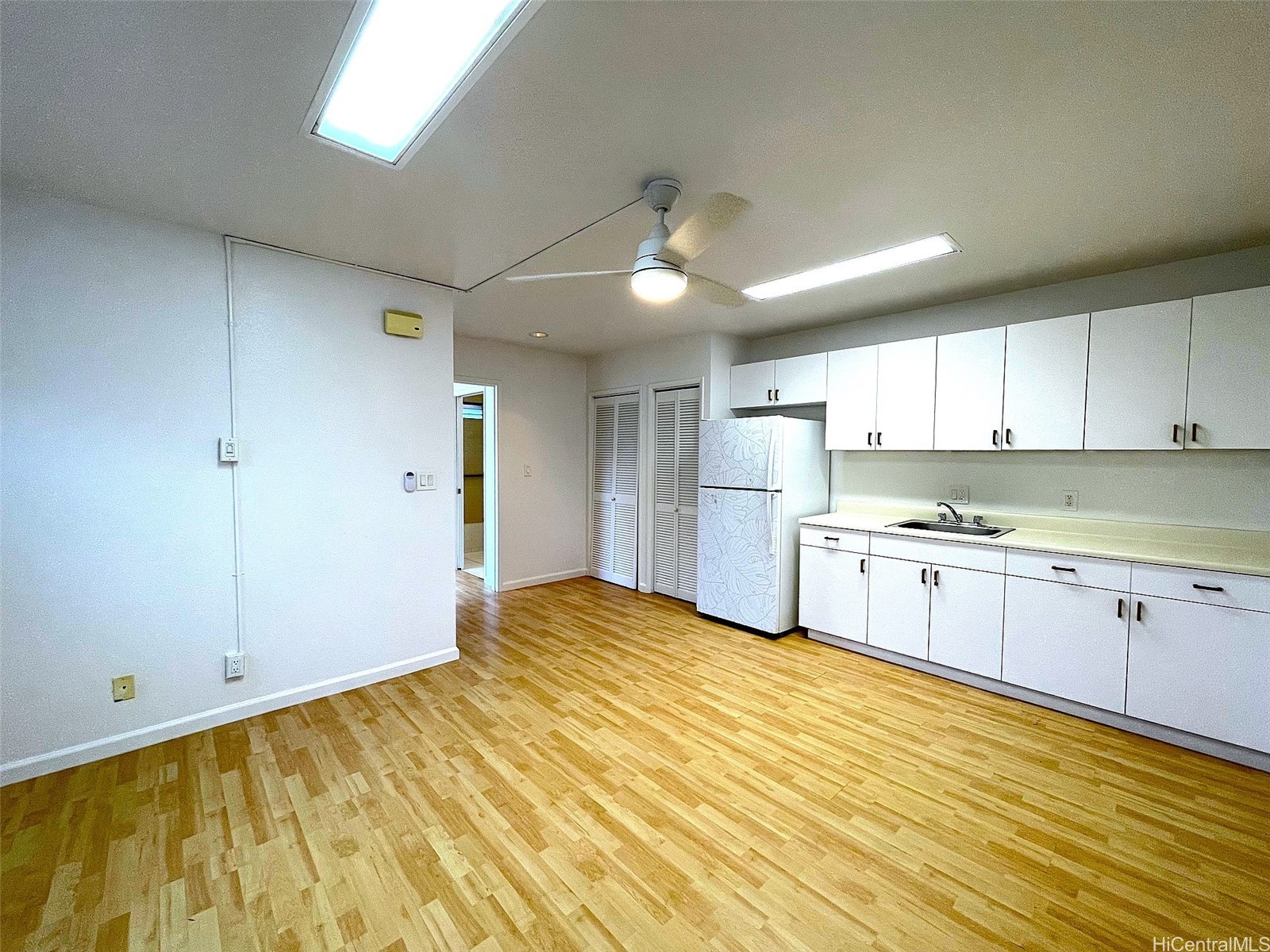 3117 Catherine Street Property Photo 21