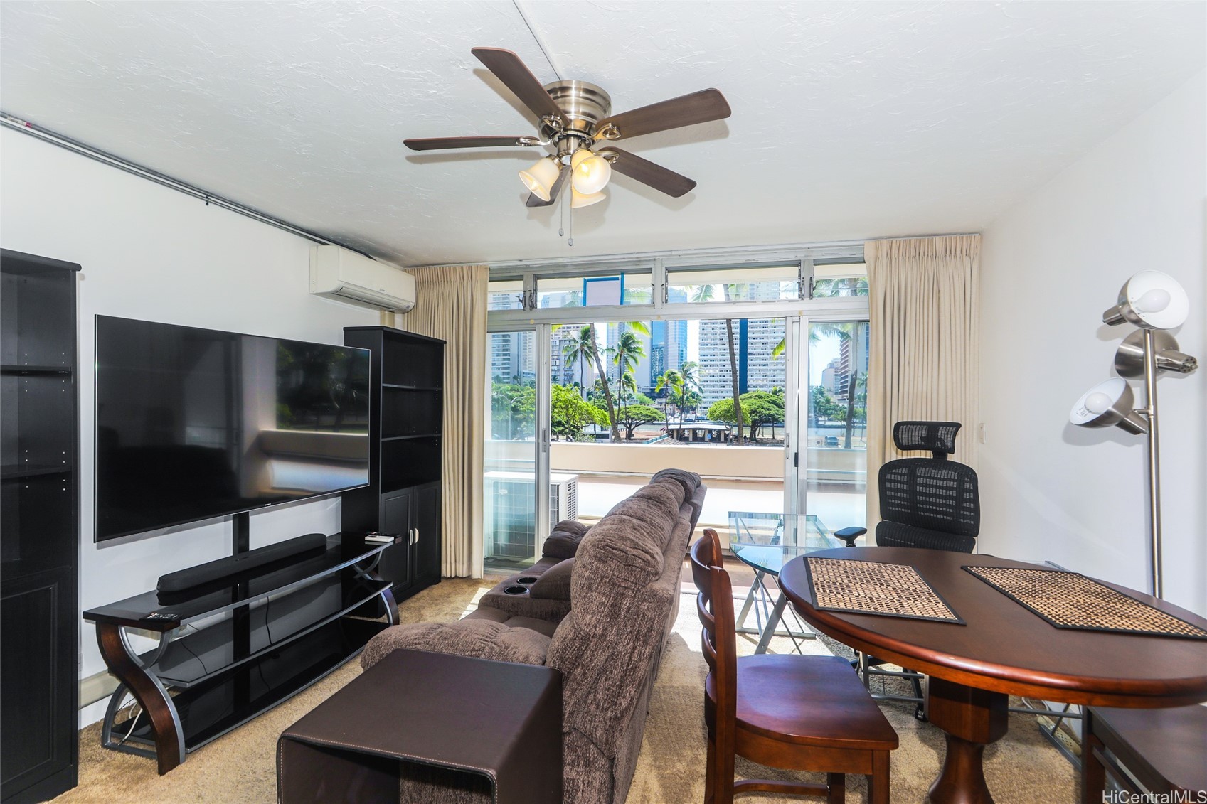 500 University Avenue 311 Property Photo 18