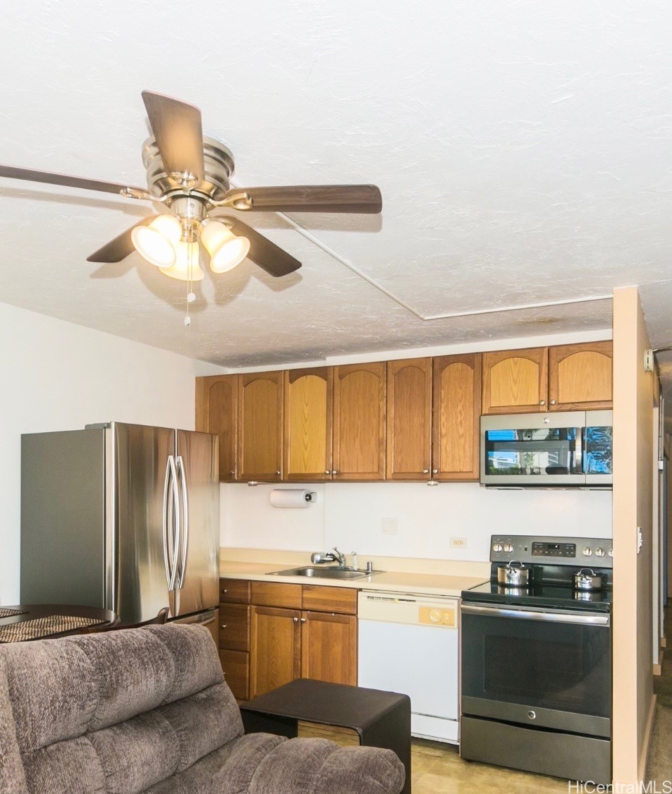 500 University Avenue 311 Property Photo 20
