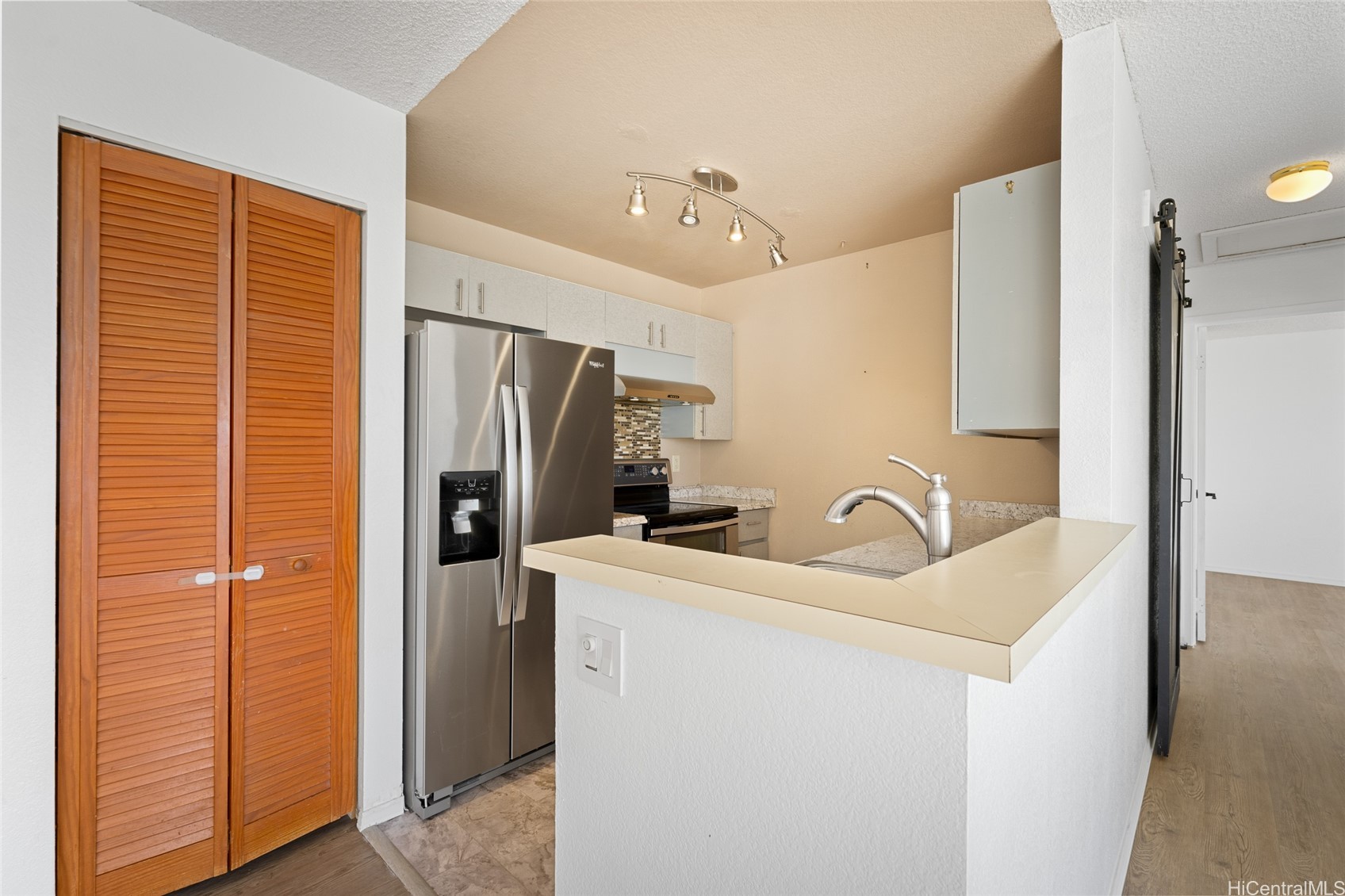 94-1457 Waipio Uka Street O206 Property Photo 7