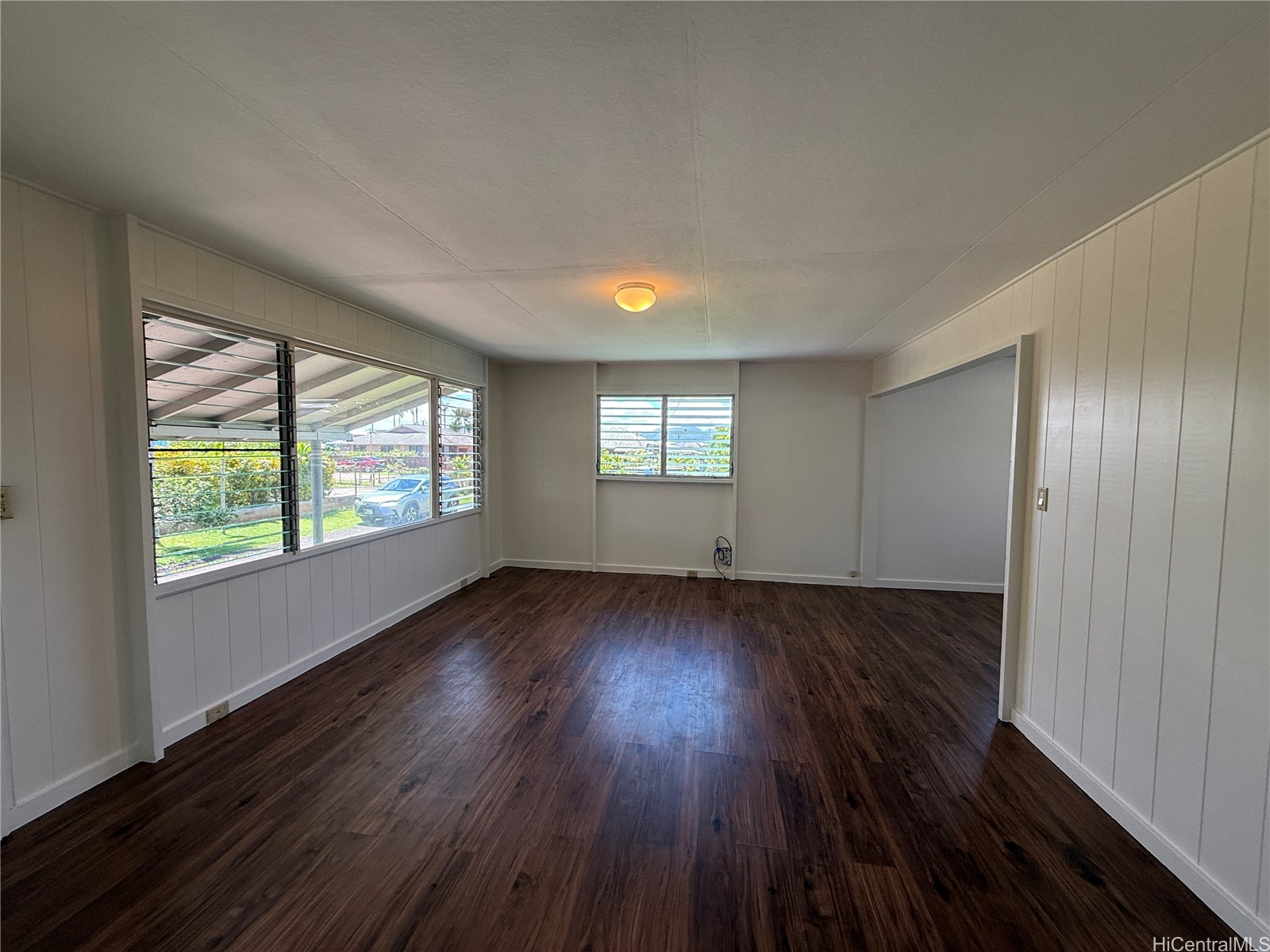 1221 Ihiihi Avenue Property Photo 4