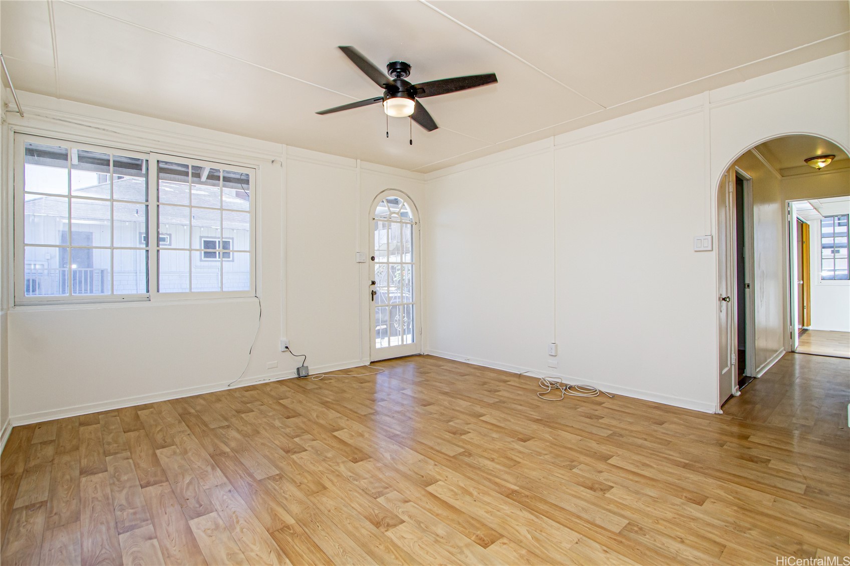 1044 Green Street A Property Photo 8