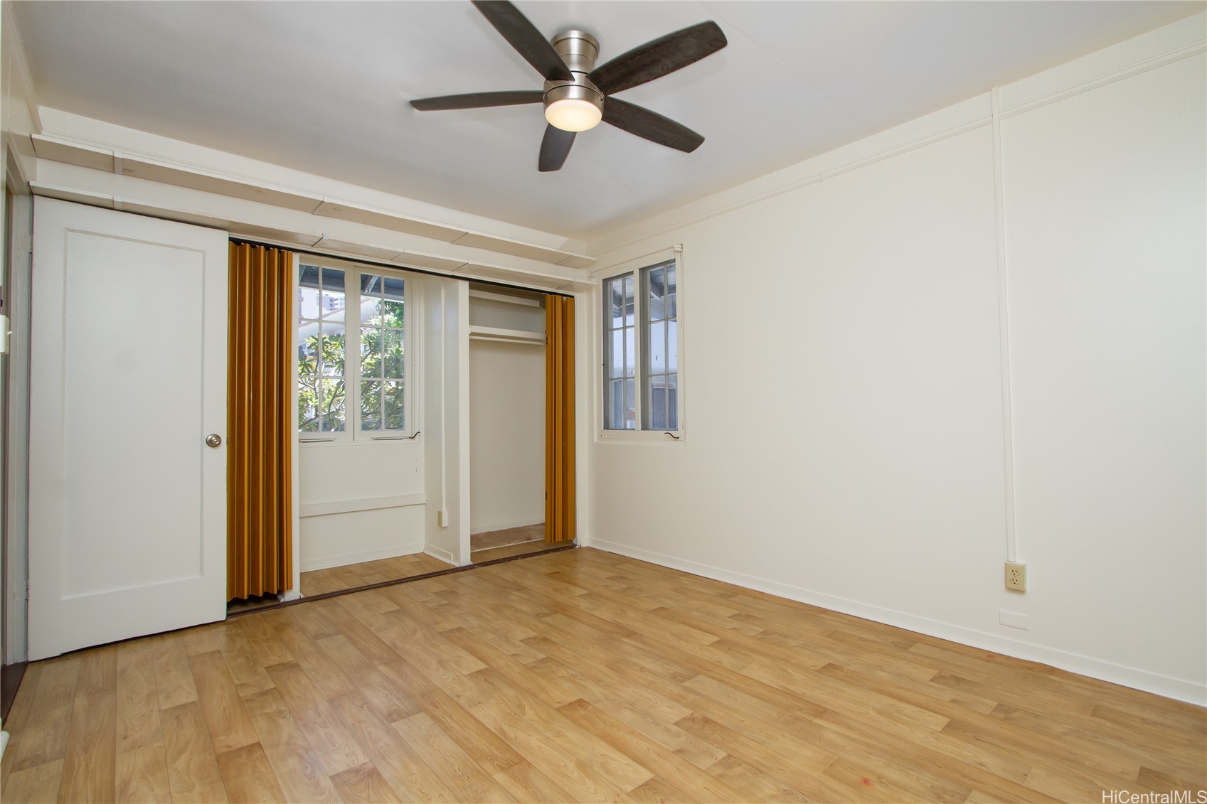 1044 Green Street A Property Photo 10