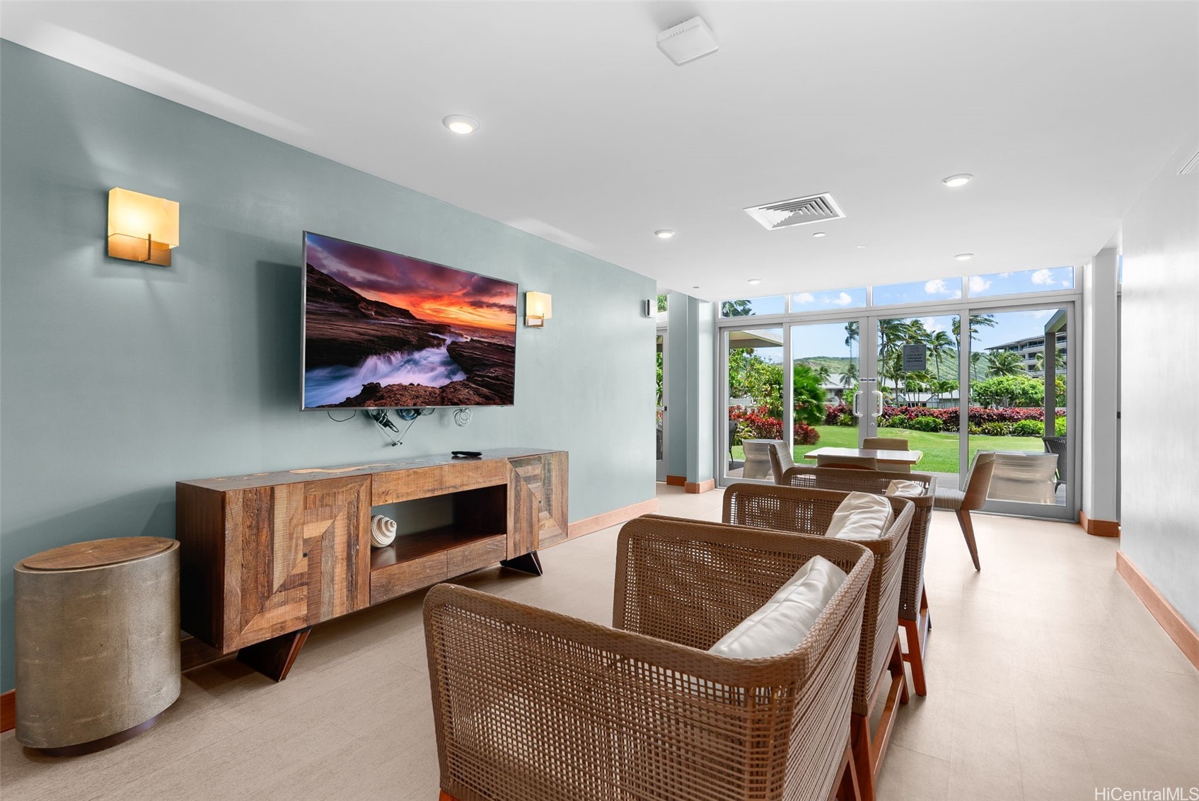 7000 Hawaii Kai Drive 3604 Property Photo 10