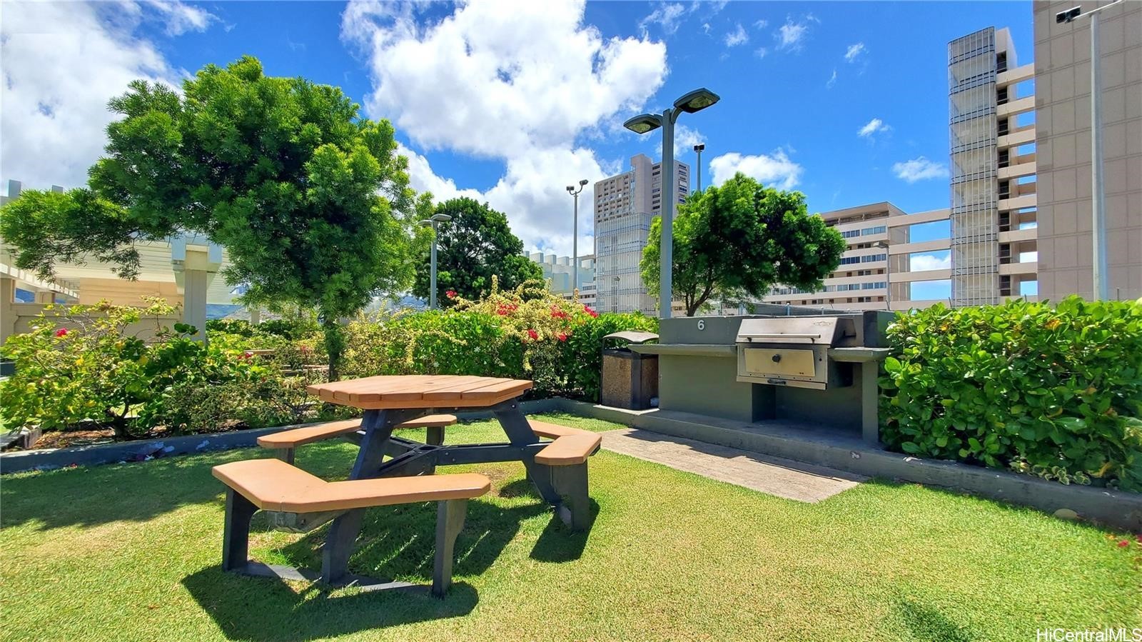 2333 Kapiolani Boulevard 2609 Property Photo 25