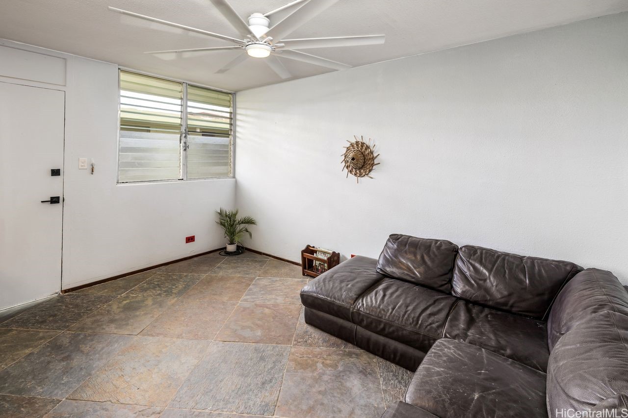 68-051 Akule Street 302 Property Photo 6
